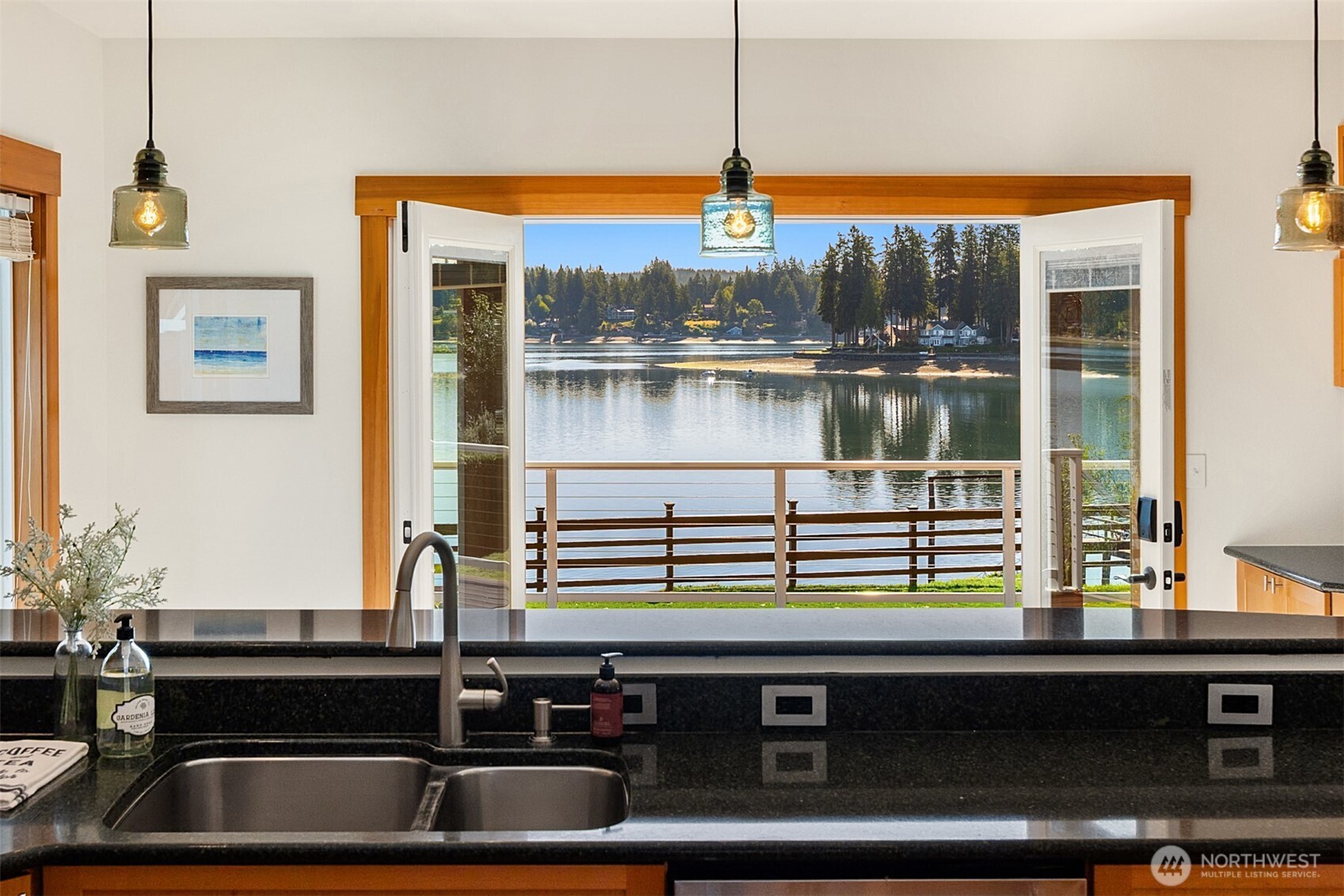16392 Pearson Road Property Photo 16