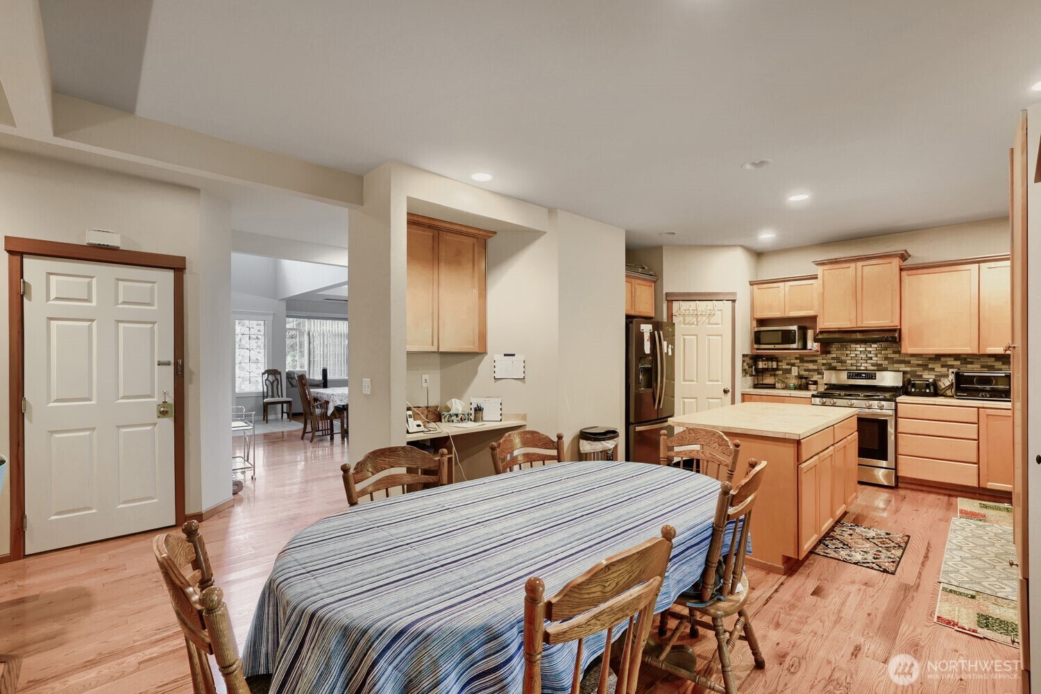 14505 Meridian Place Property Photo 10