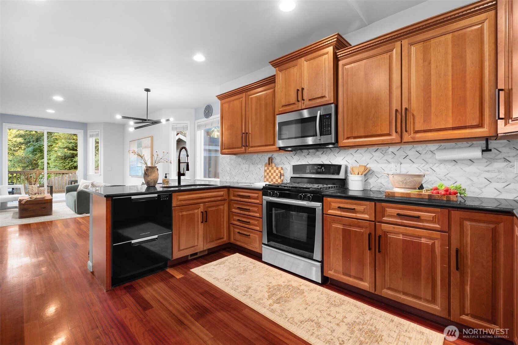 1756 Monroe Avenue Property Photo 11
