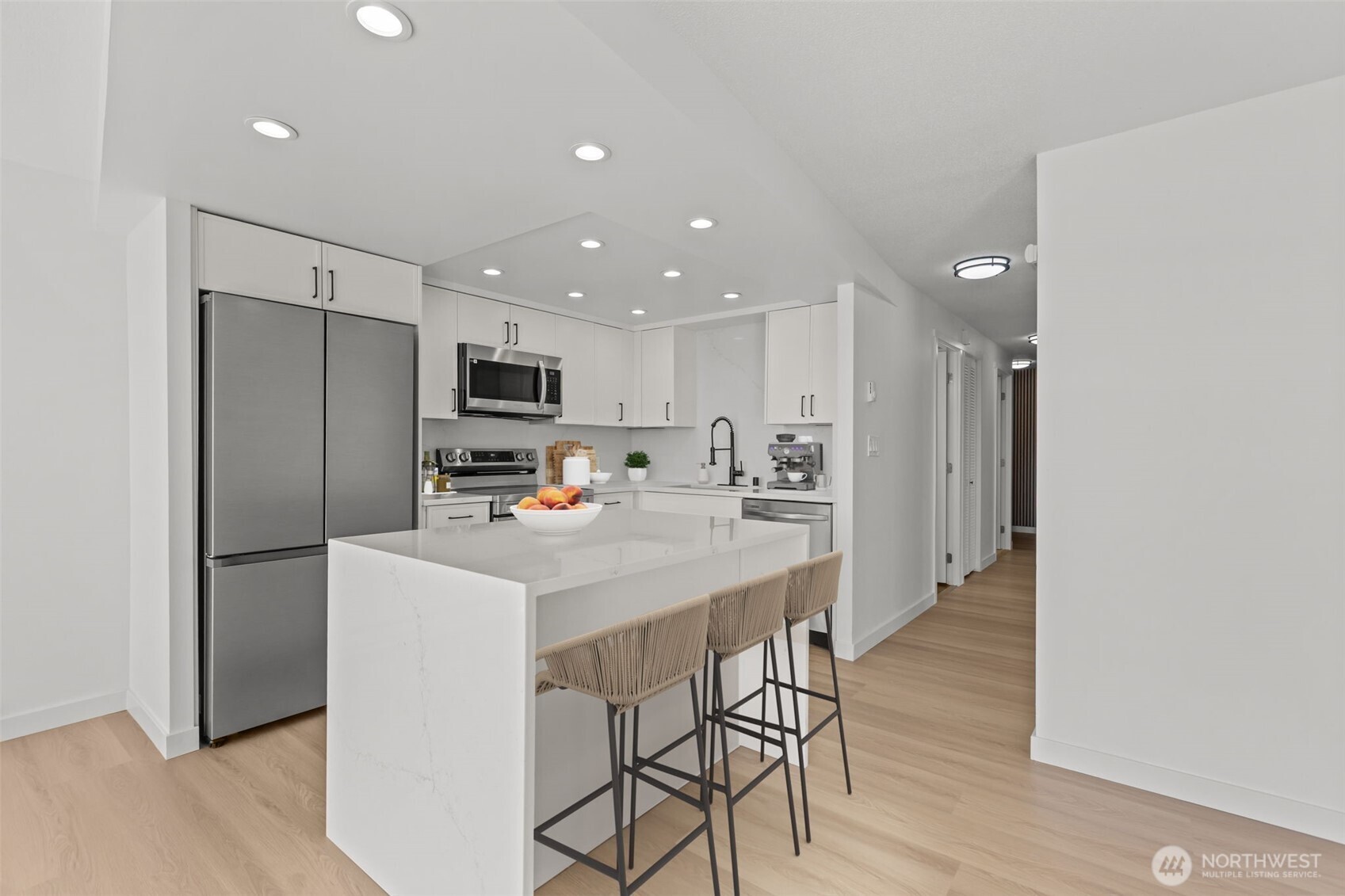 525 Belmont Avenue 7a Property Photo 11