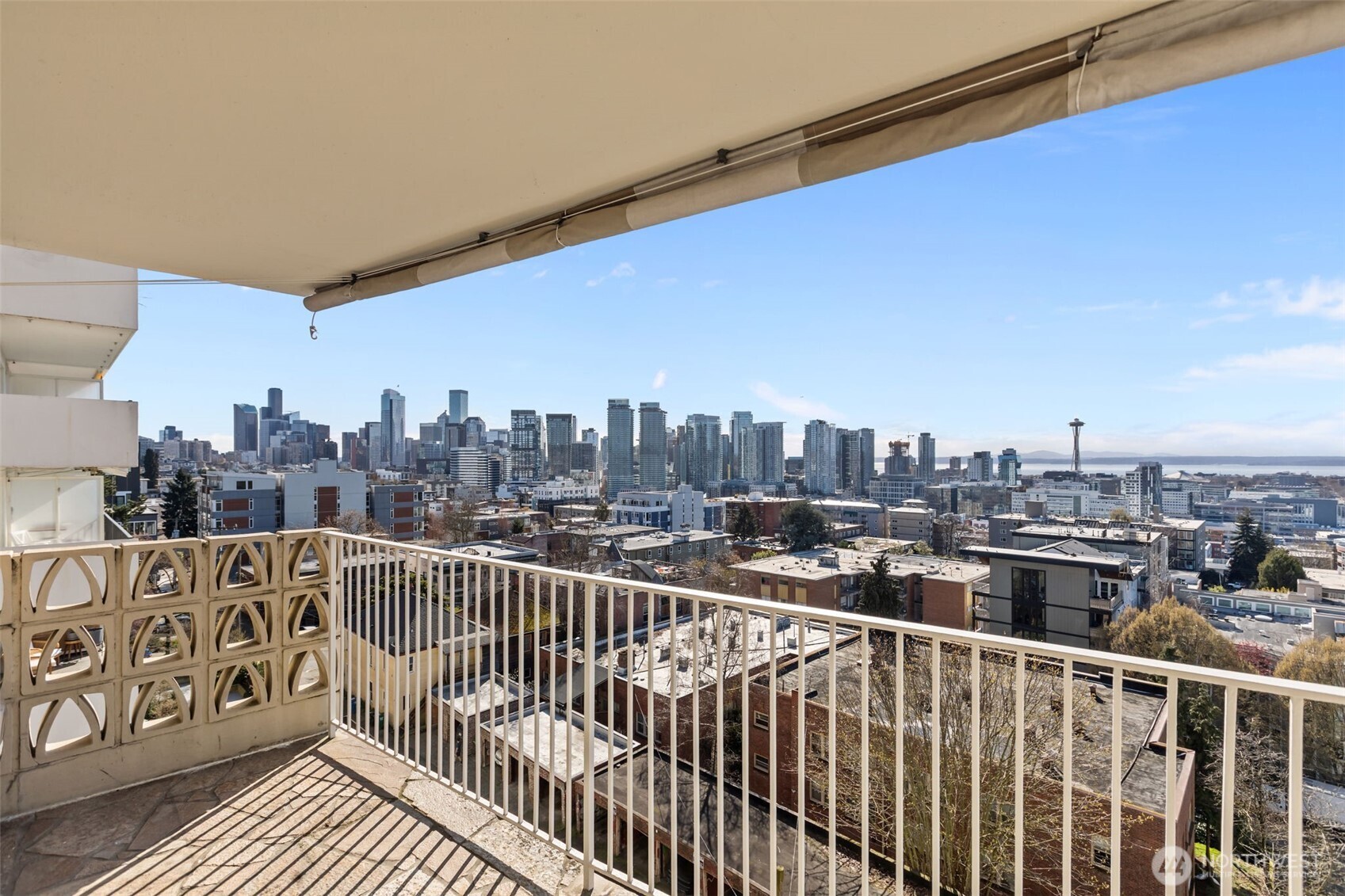 525 Belmont Avenue 7a Property Photo 21