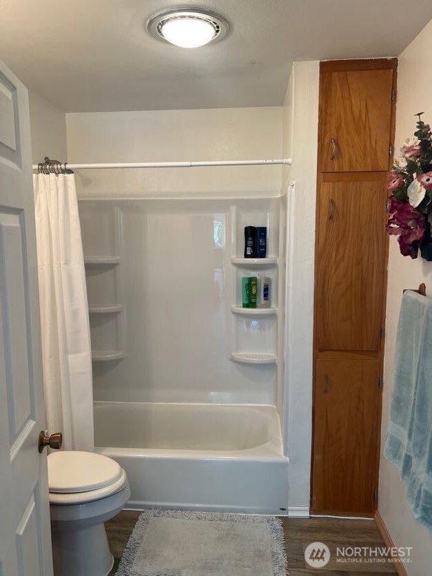 4430 Pine Avenue Property Photo 15
