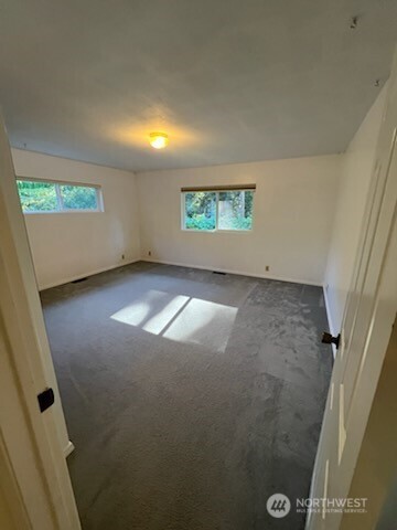 4430 Pine Avenue Property Photo 18