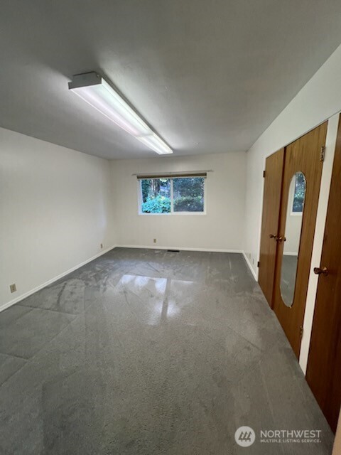 4430 Pine Avenue Property Photo 20