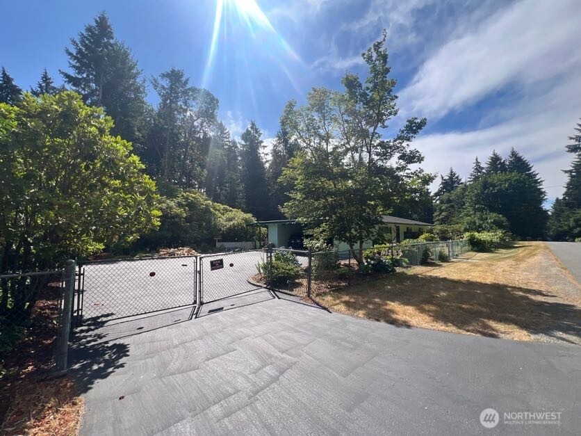 4430 Pine Avenue Property Photo 39