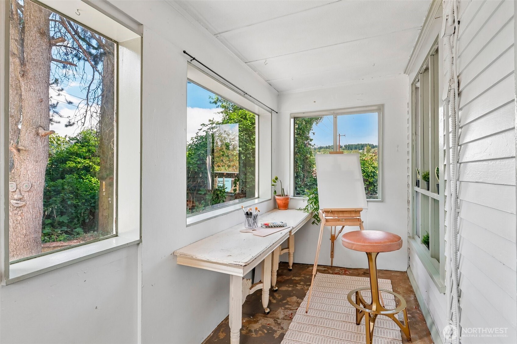 1010 S Director Street Property Photo 7
