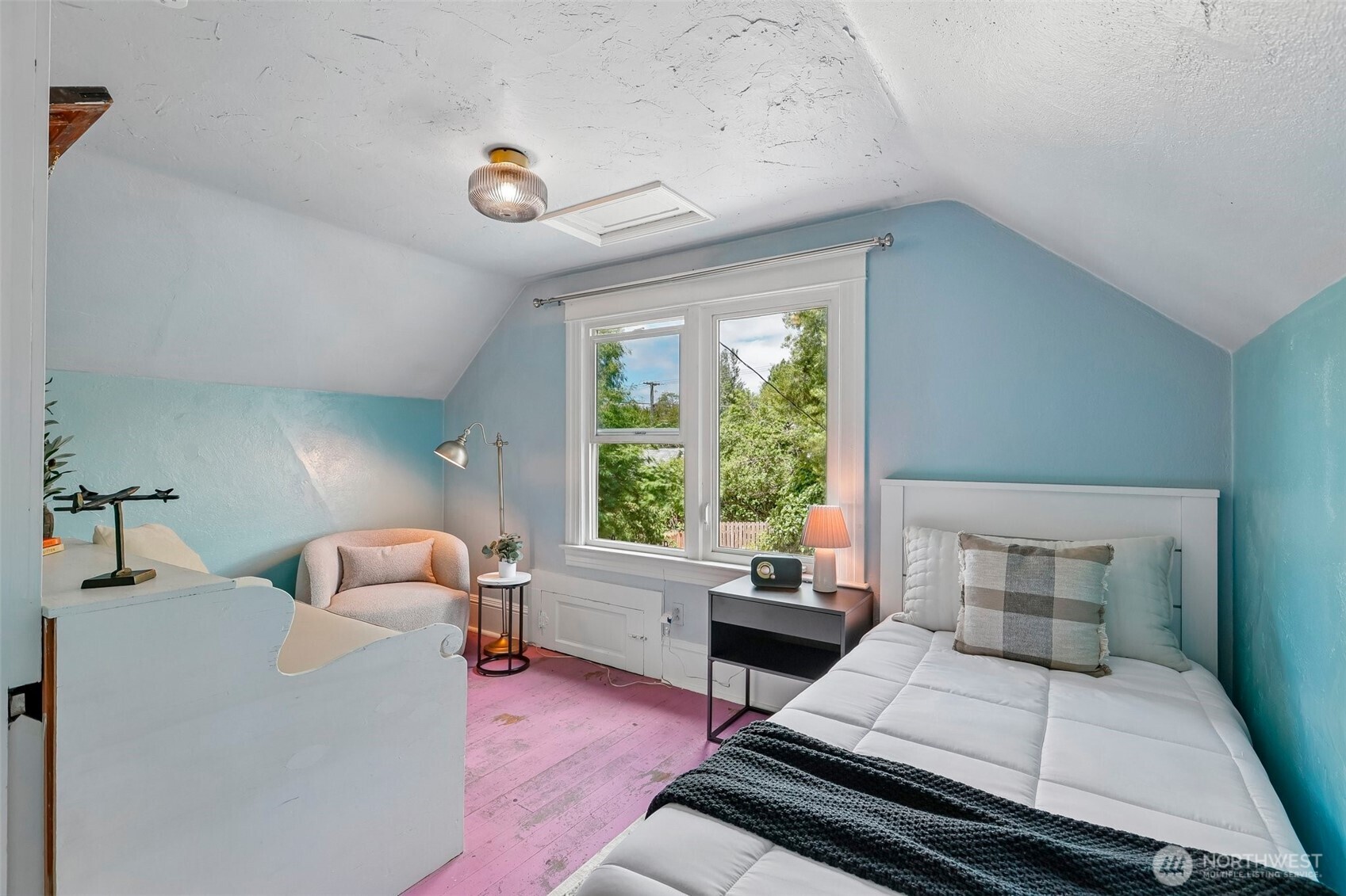 1010 S Director Street Property Photo 22