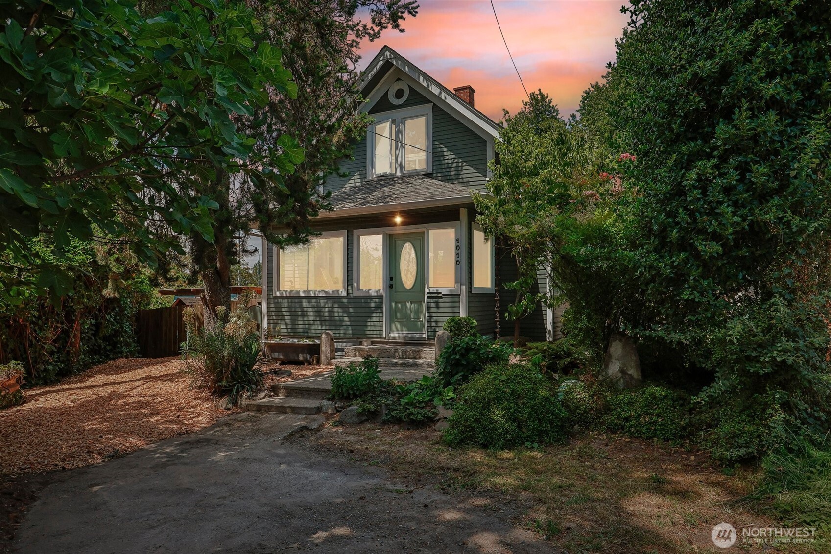 1010 S Director Street Property Photo 38
