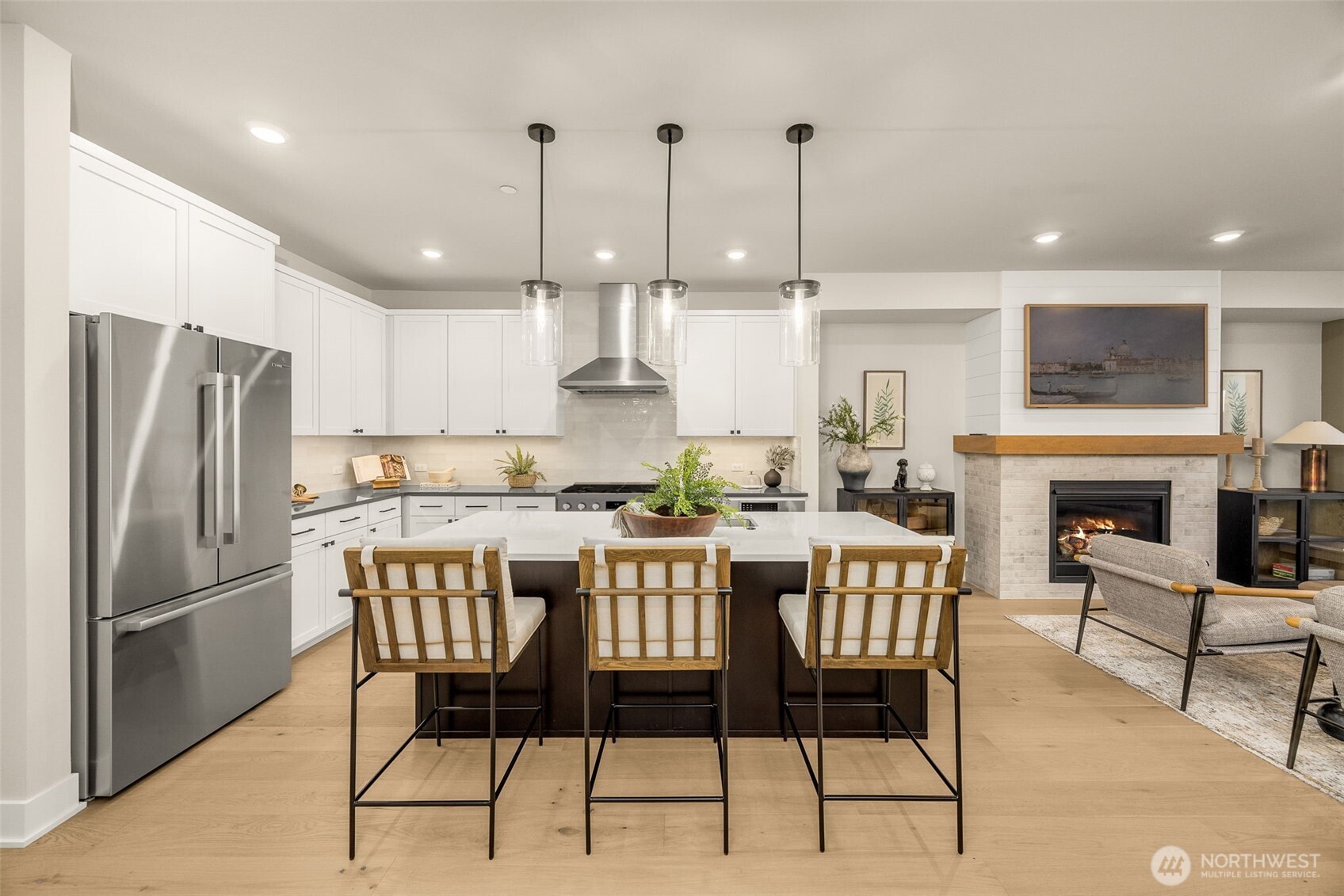 446 222nd Place Property Photo 8
