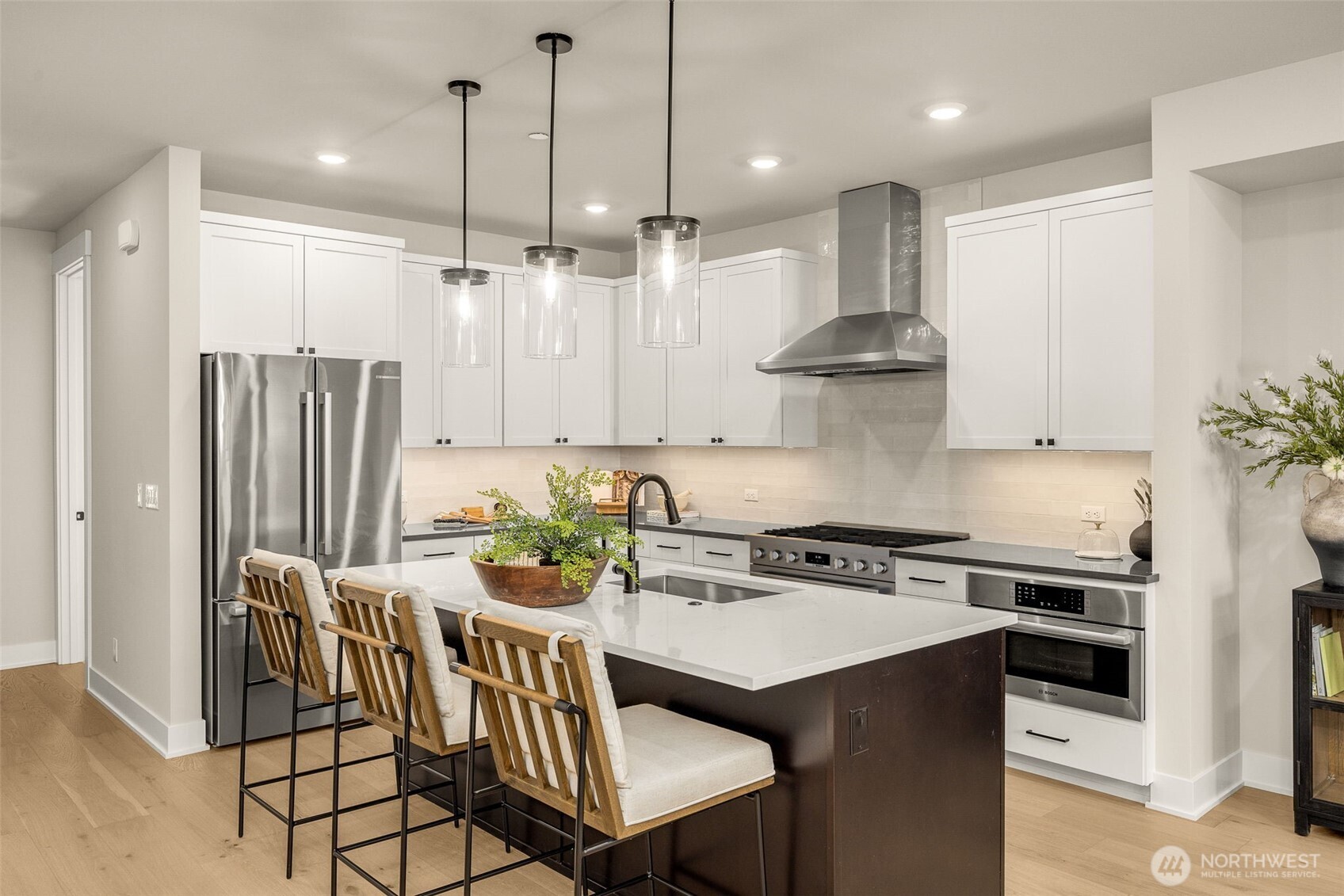 446 222nd Place Property Photo 10