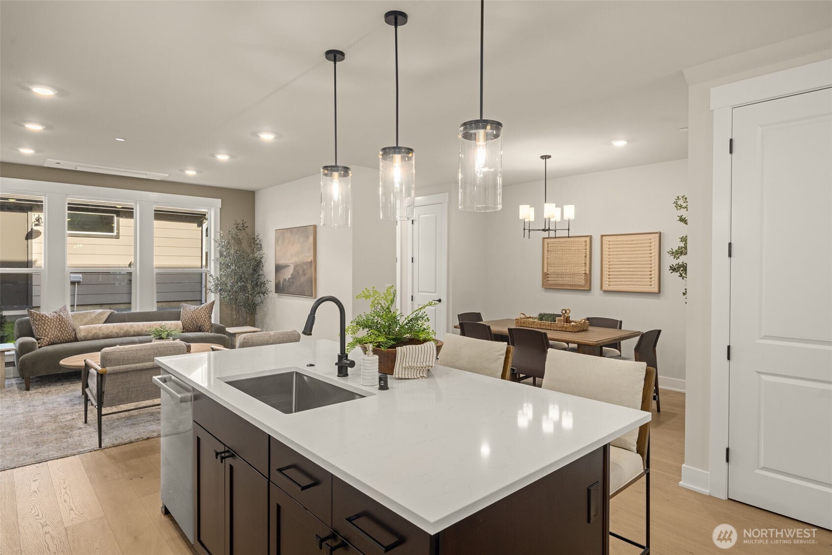 446 222nd Place Property Photo 11