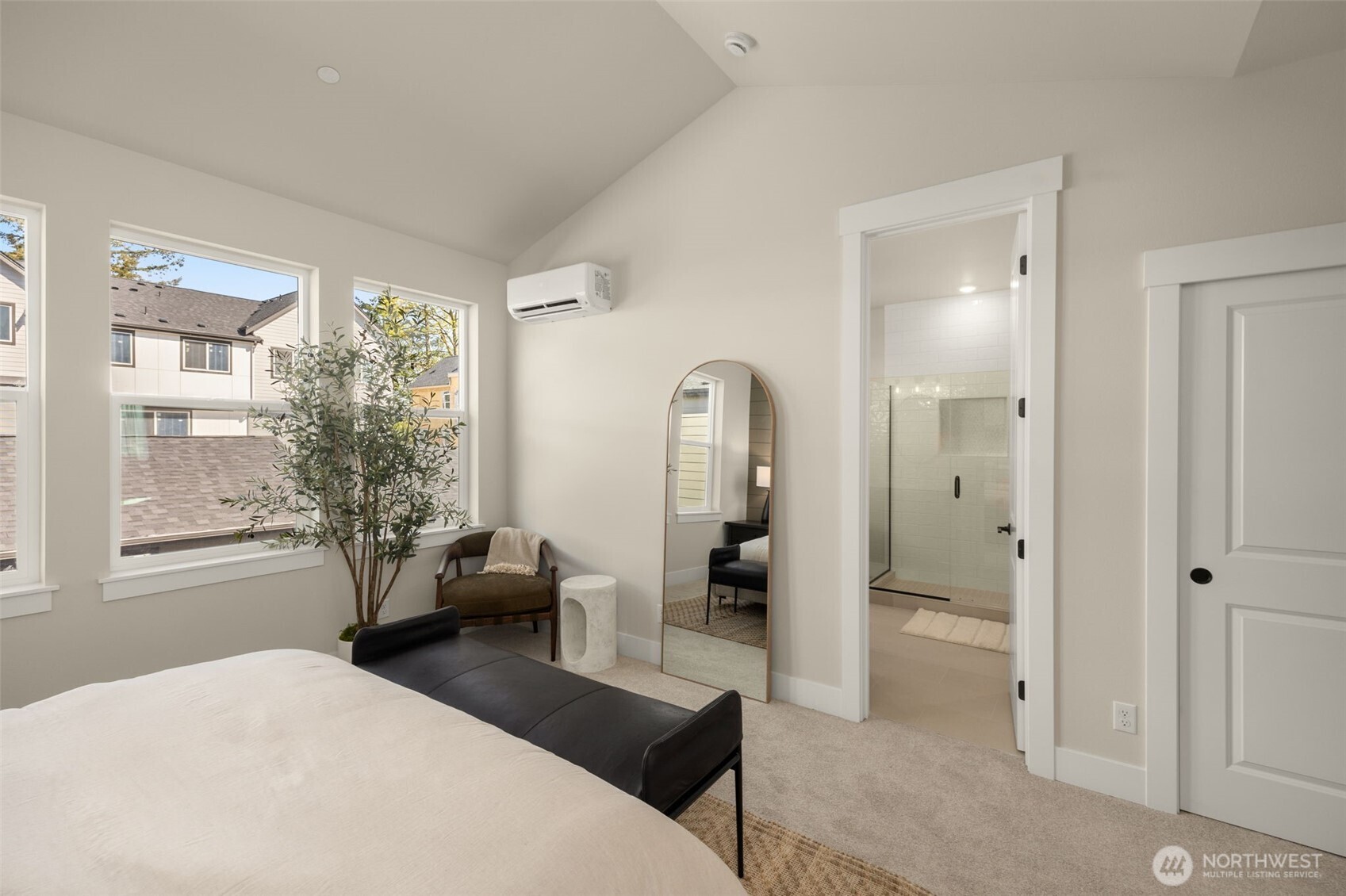446 222nd Place Property Photo 17