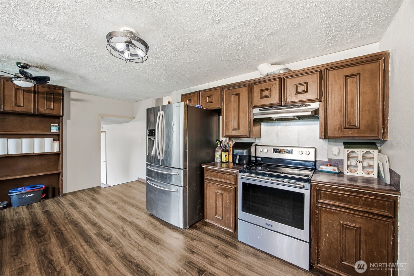 2519 151st Street Property Photo 9