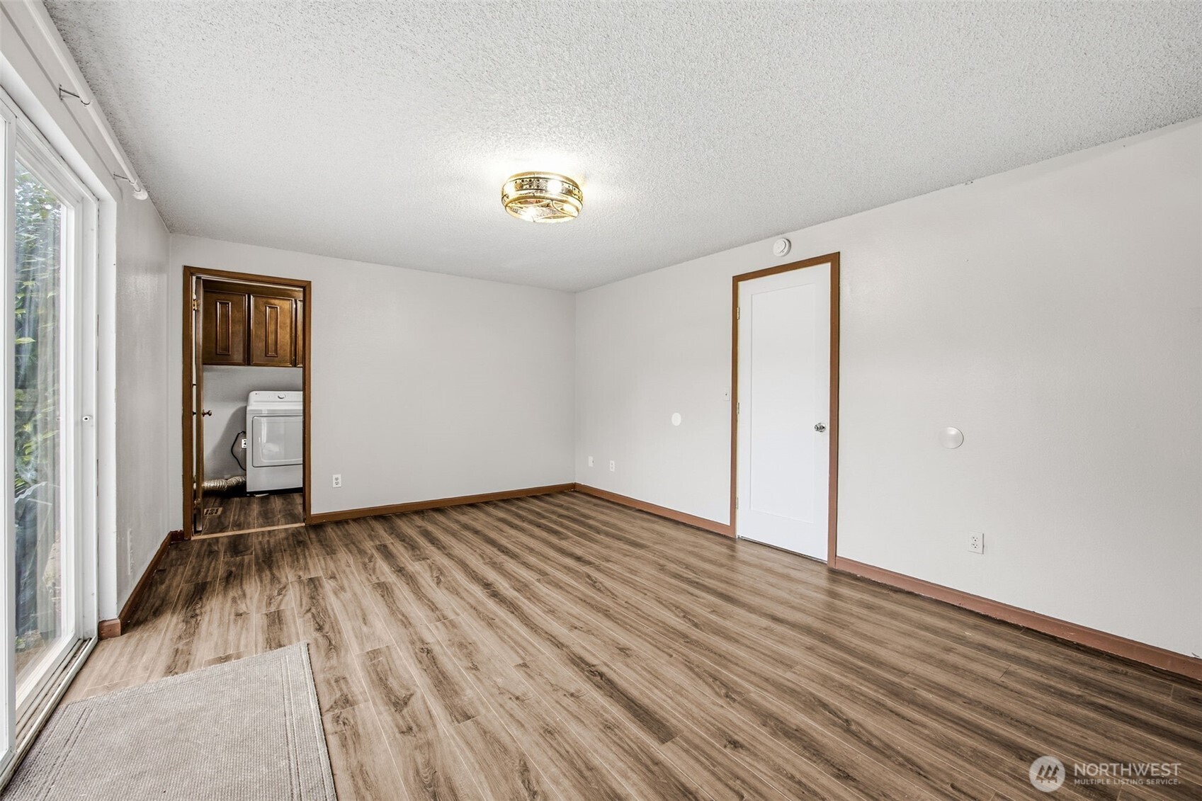 2519 151st Street Property Photo 10