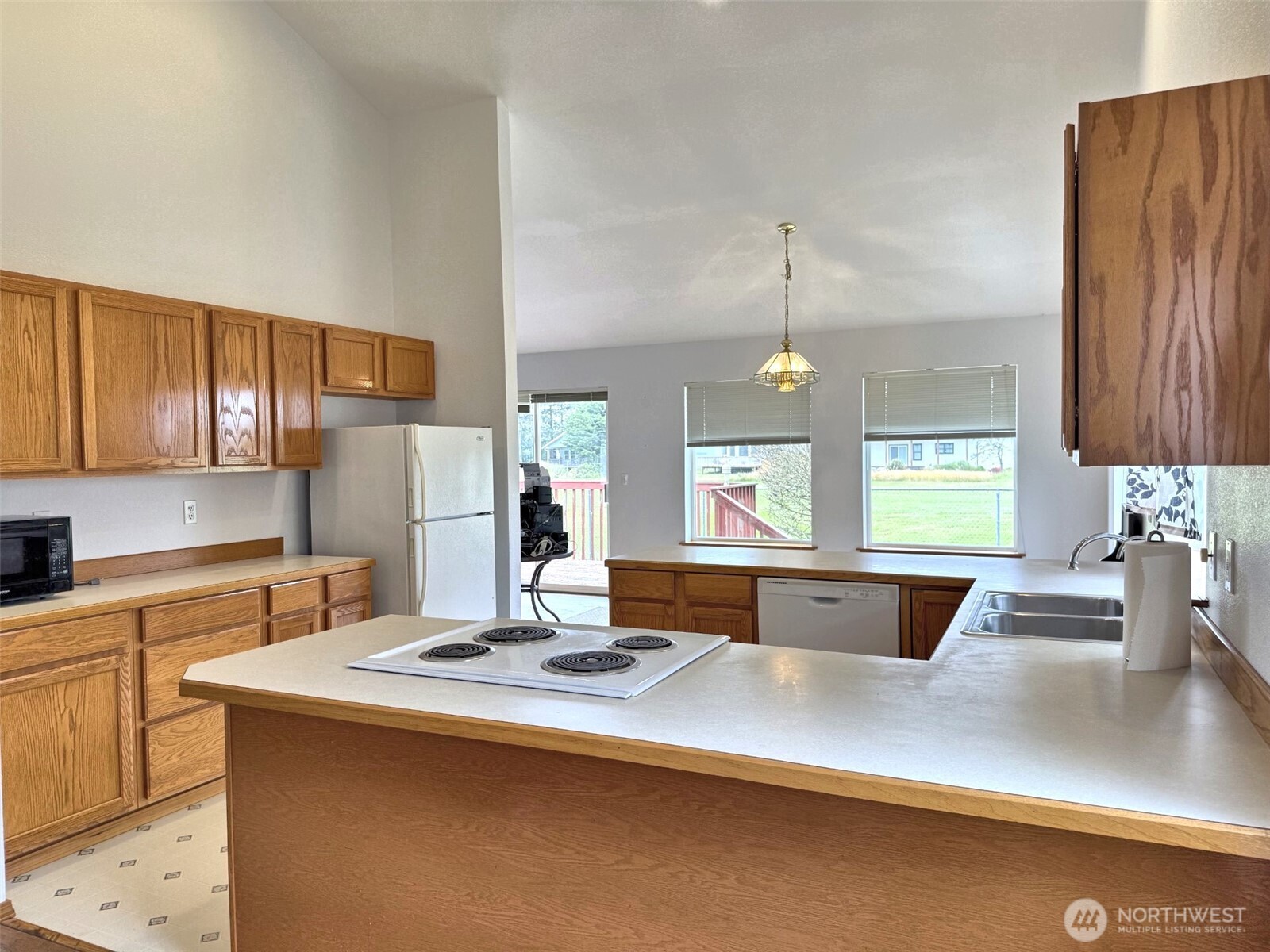 567 Puffin Avenue Property Photo 8