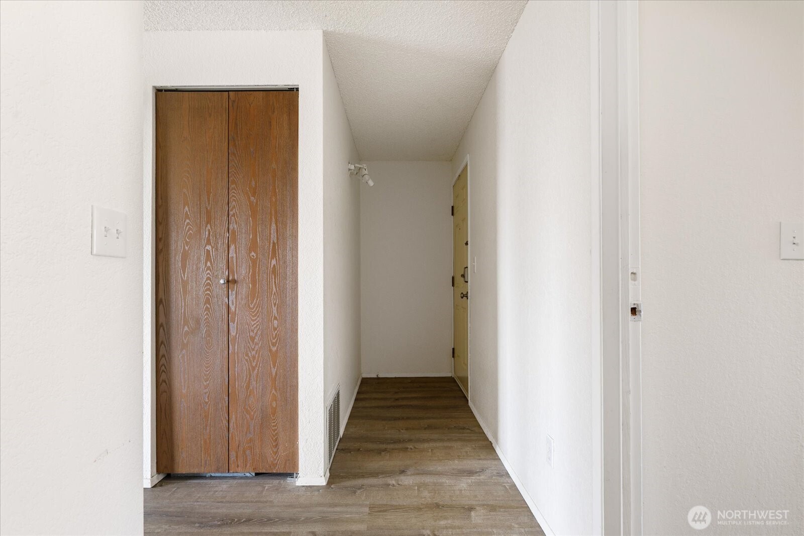 270 Se Barrington Drive B305 Property Photo 25