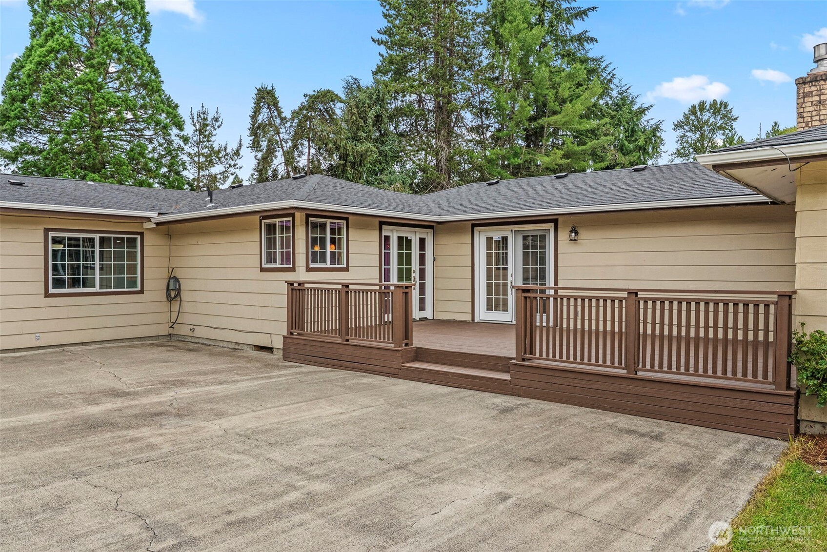 863 Byham Road Property Photo 13