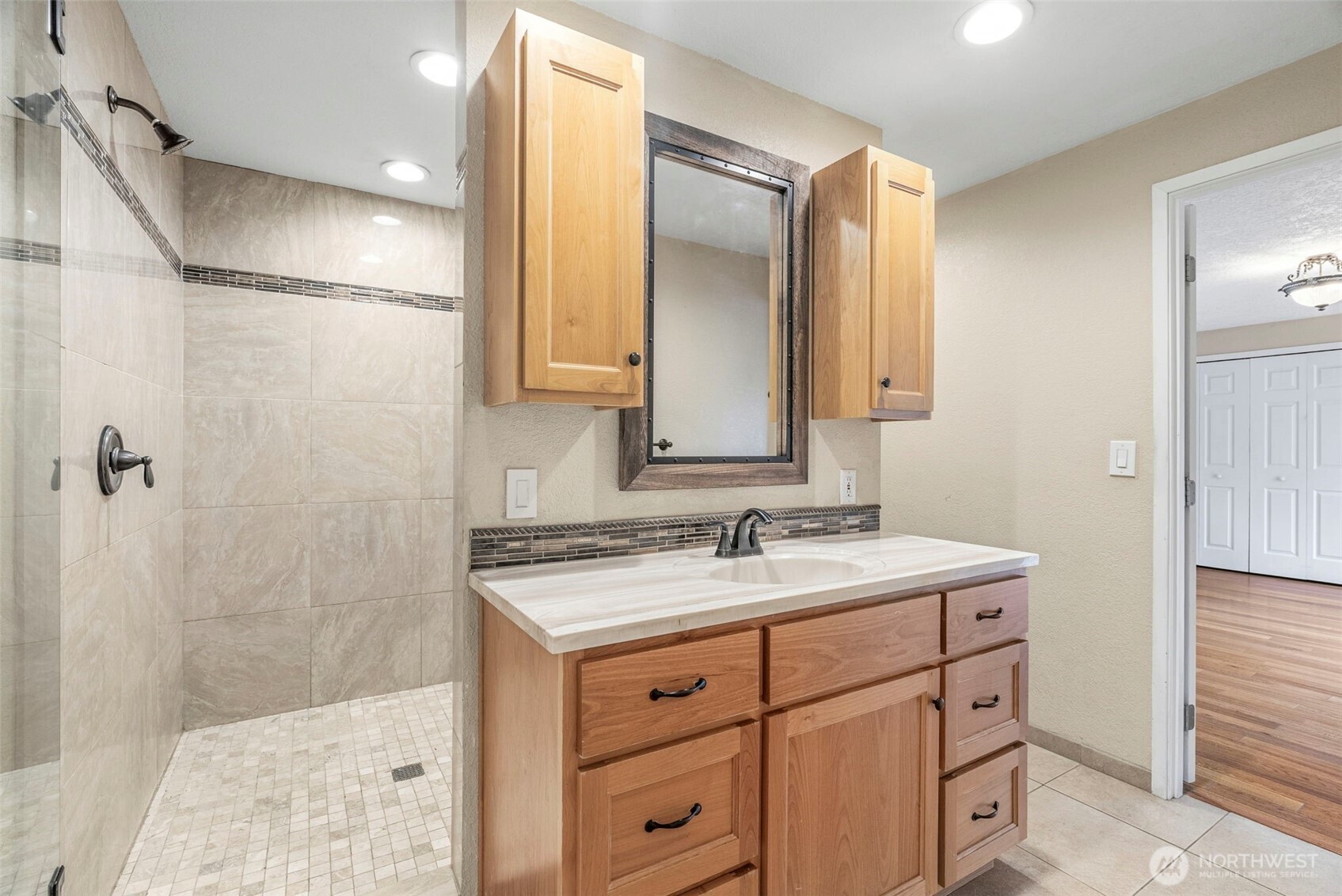 863 Byham Road Property Photo 19