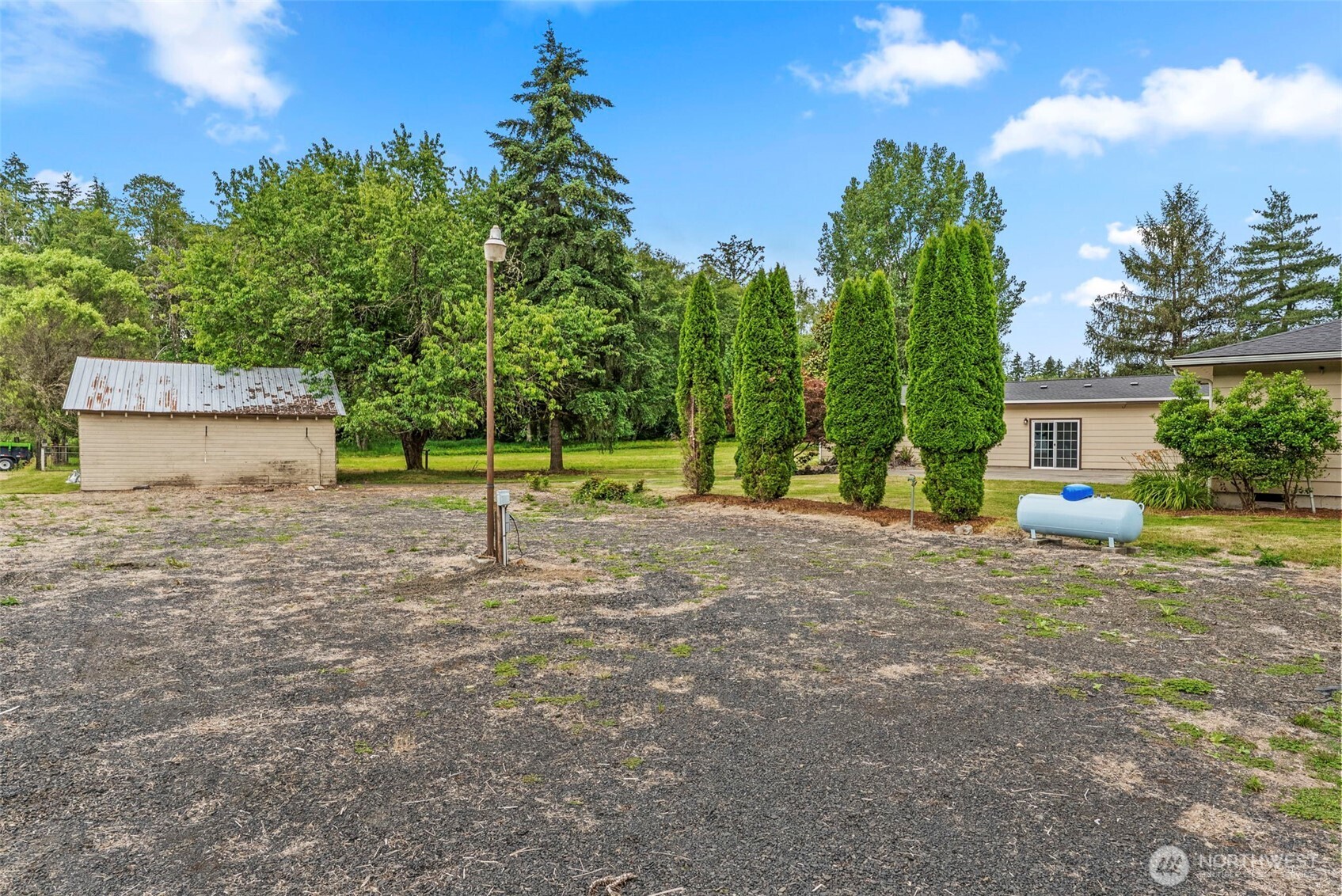 863 Byham Road Property Photo 38