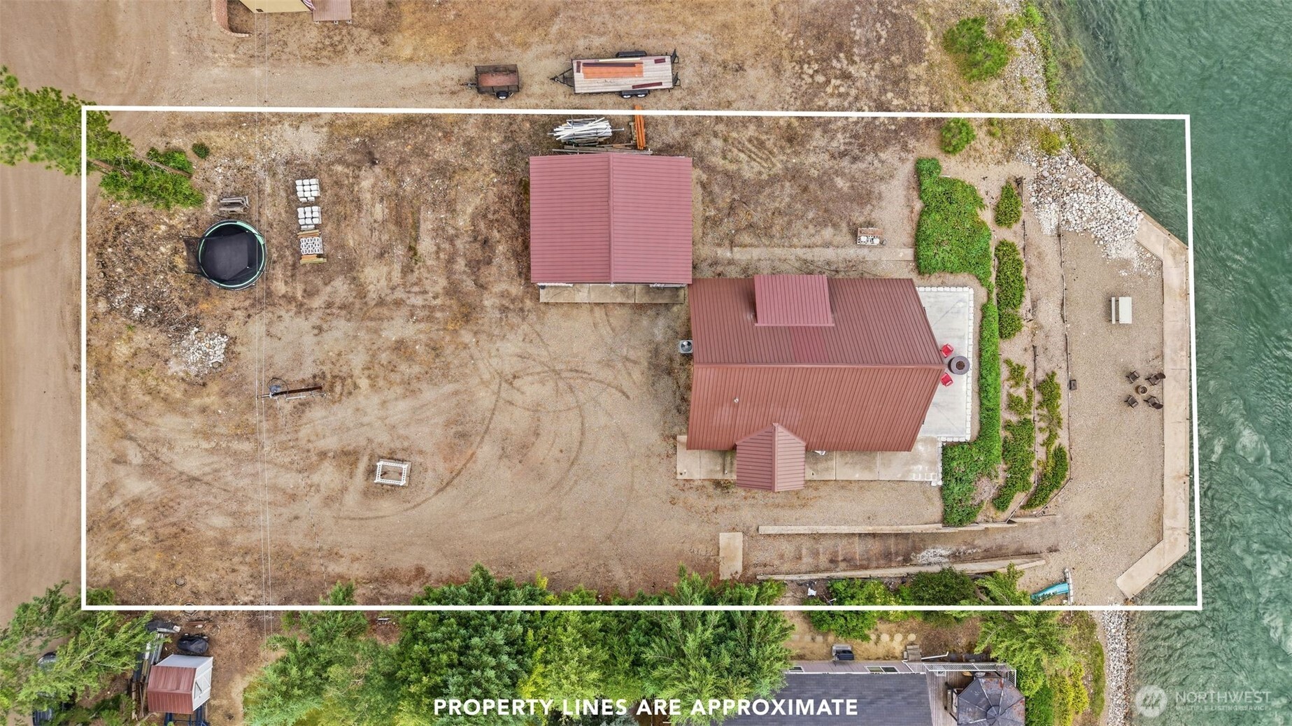 128 S River Rd Property Photo 31