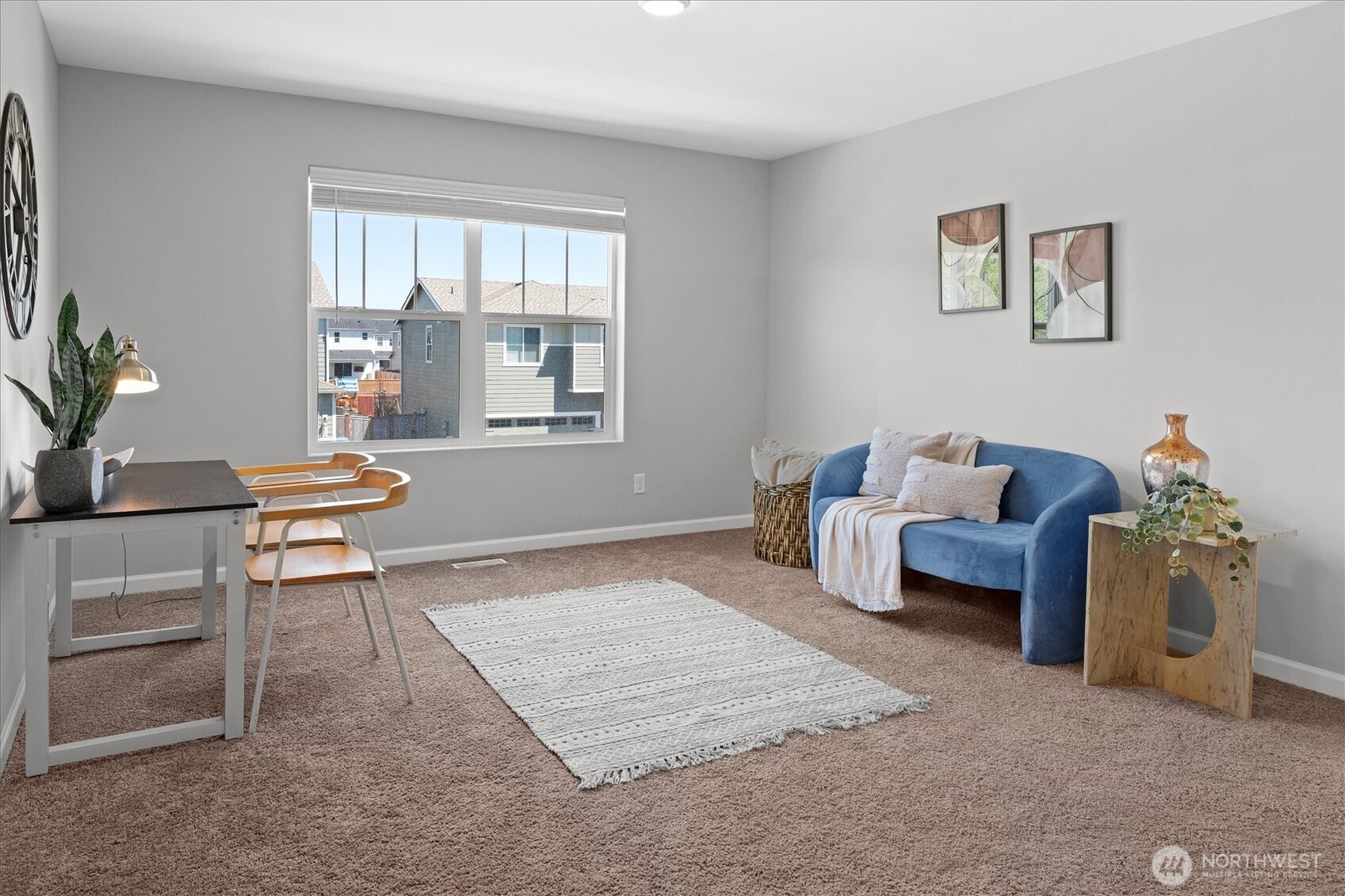 515 Clark Avenue Property Photo 17