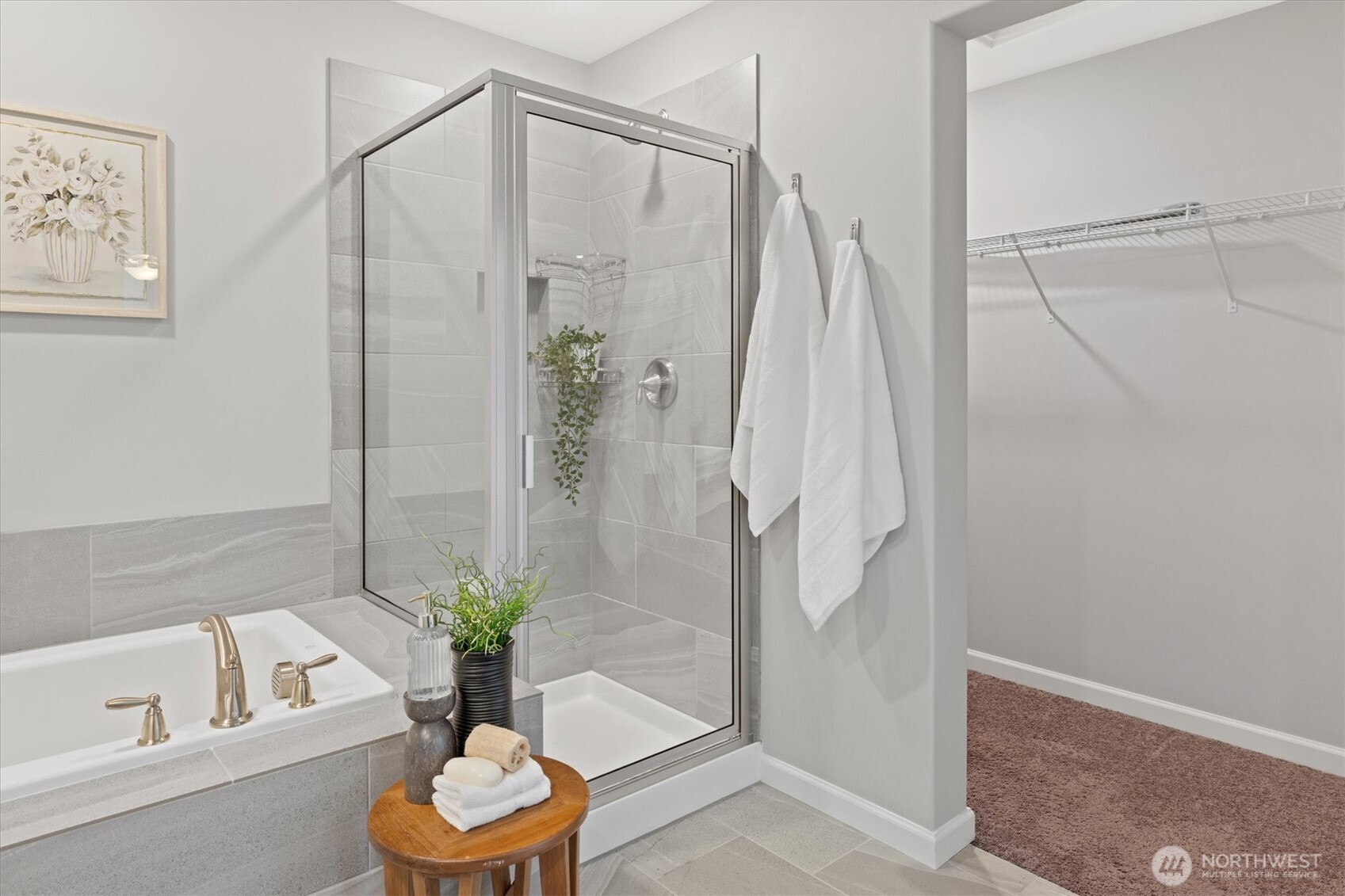 515 Clark Avenue Property Photo 23