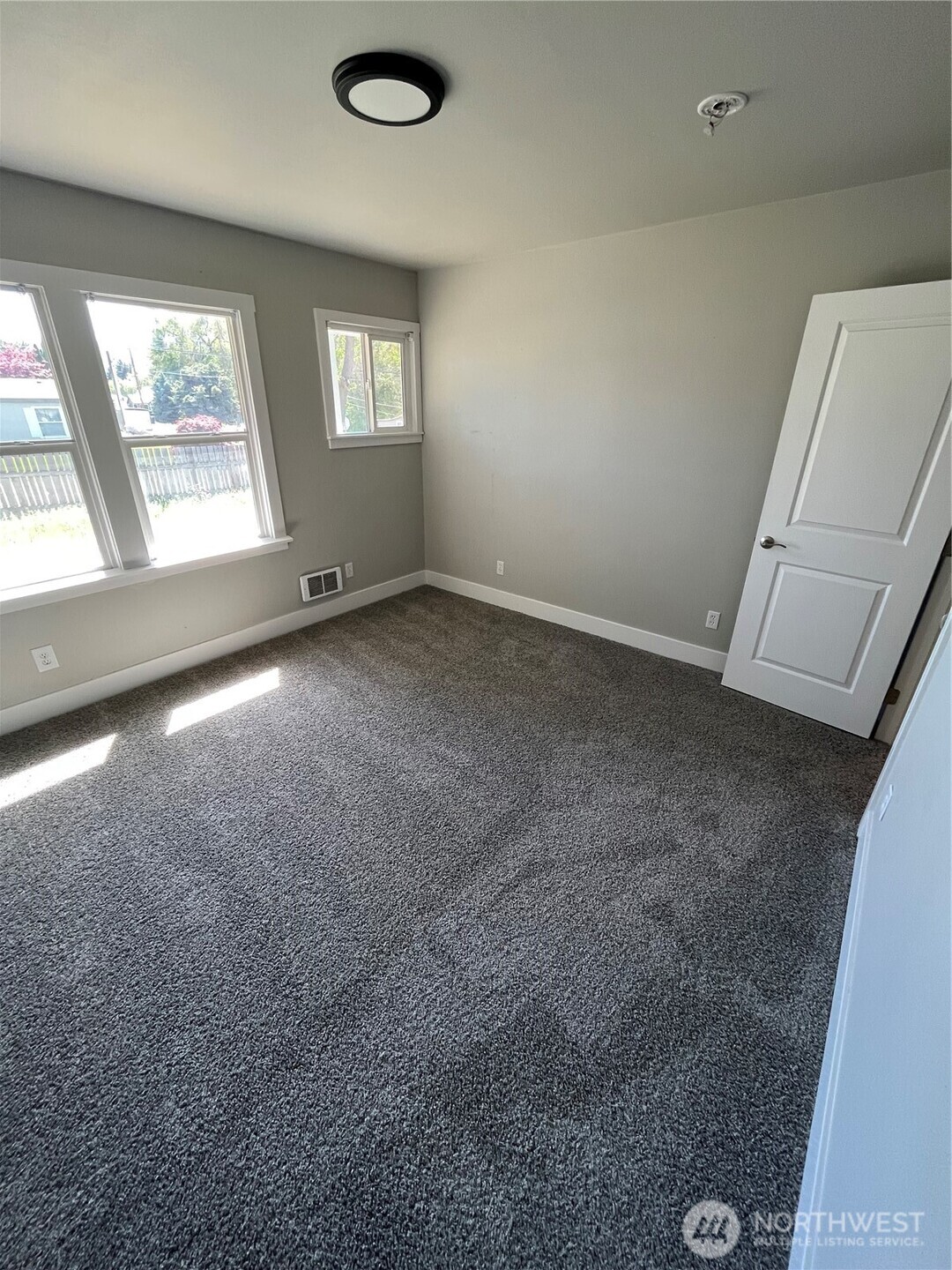 1591 Ne 3rd Street Property Photo 10
