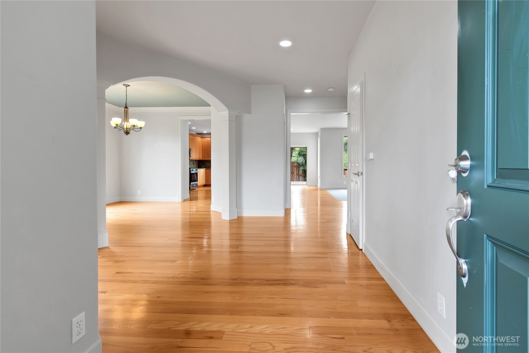 6423 3rd Street Ct Property Photo 6