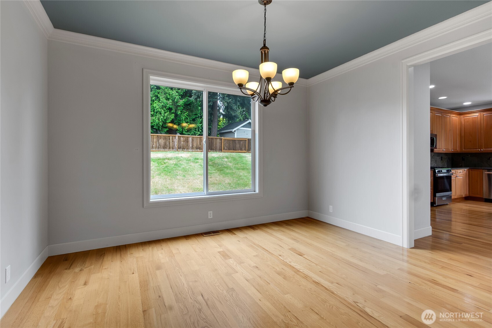 6423 3rd Street Ct Property Photo 9