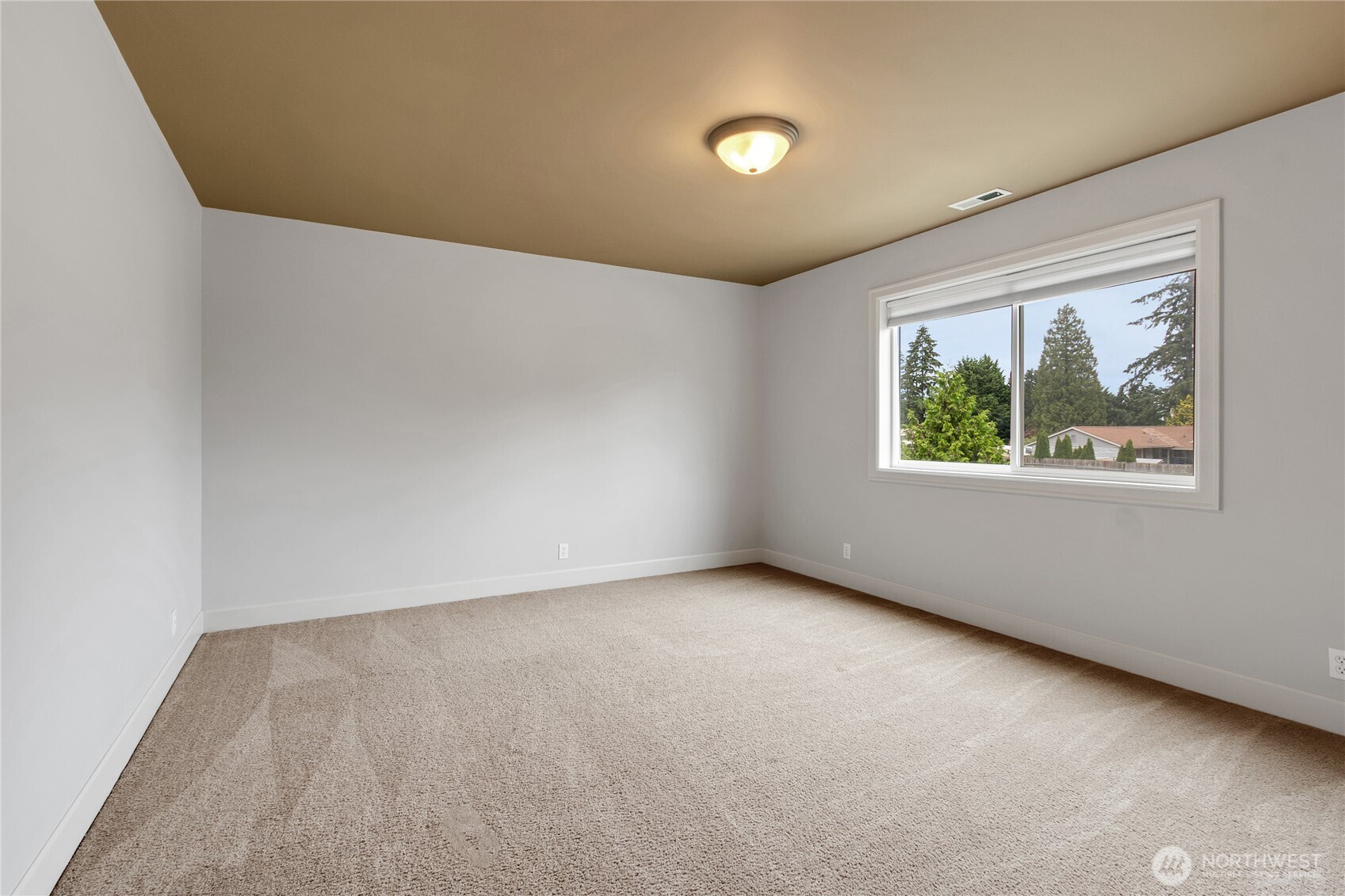 6423 3rd Street Ct Property Photo 22