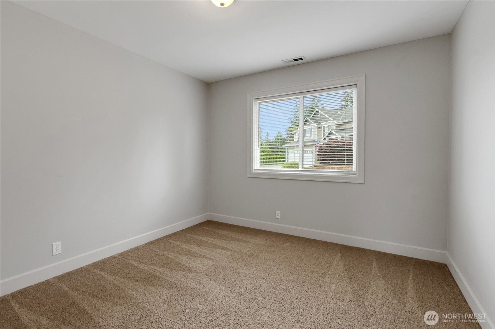 6423 3rd Street Ct Property Photo 23