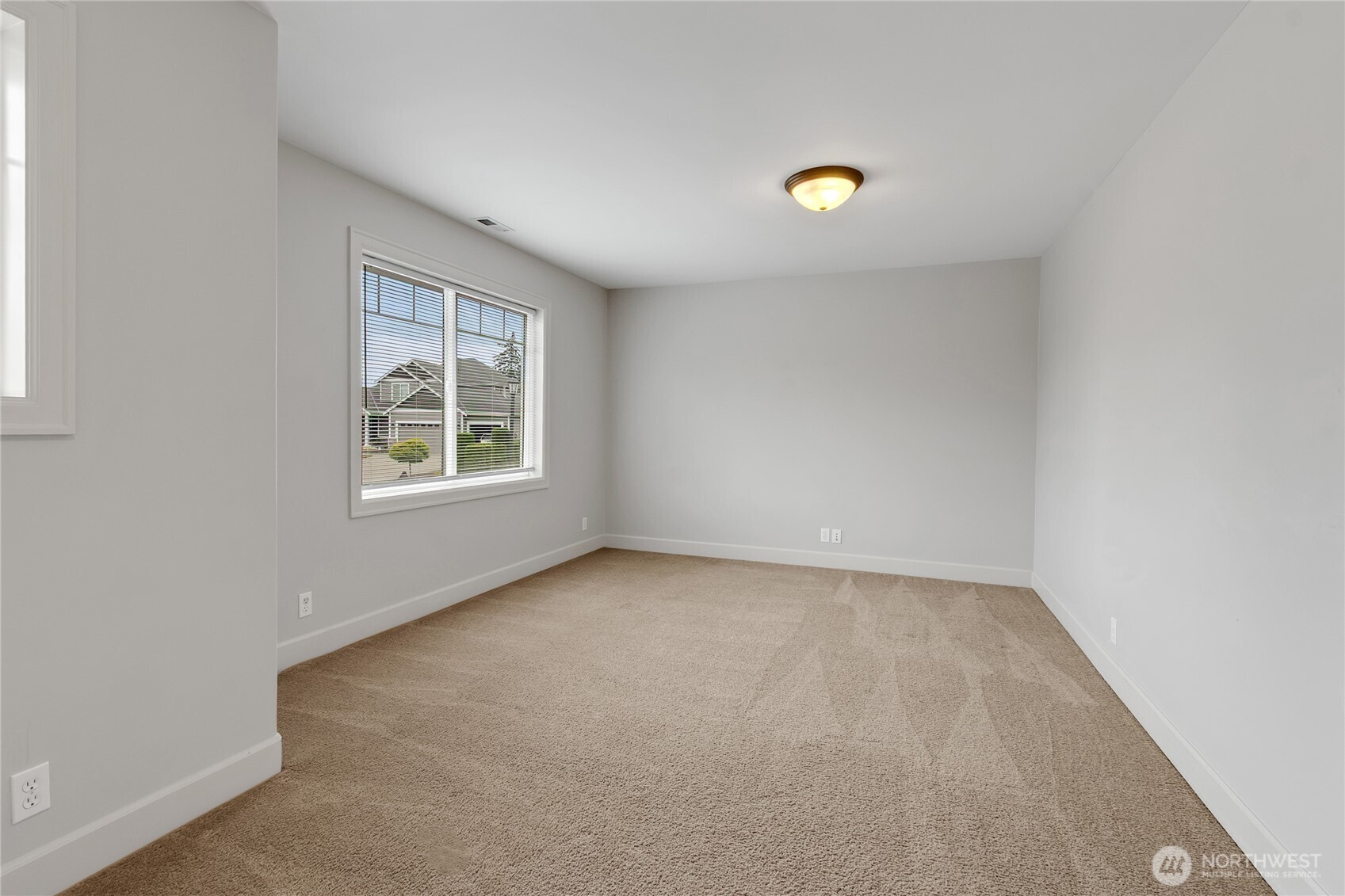 6423 3rd Street Ct Property Photo 32