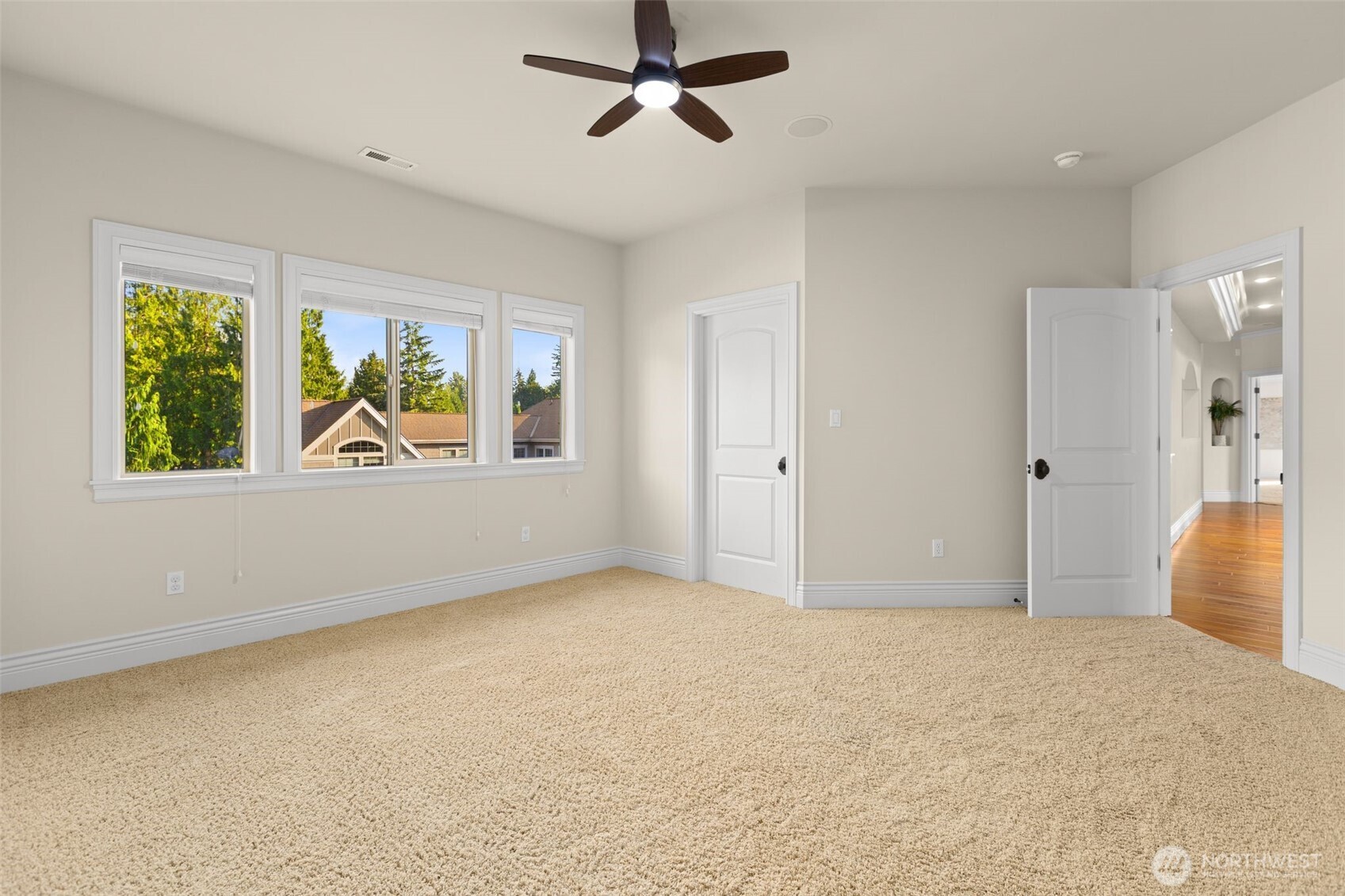 21125 Church Lake Drive Property Photo 23