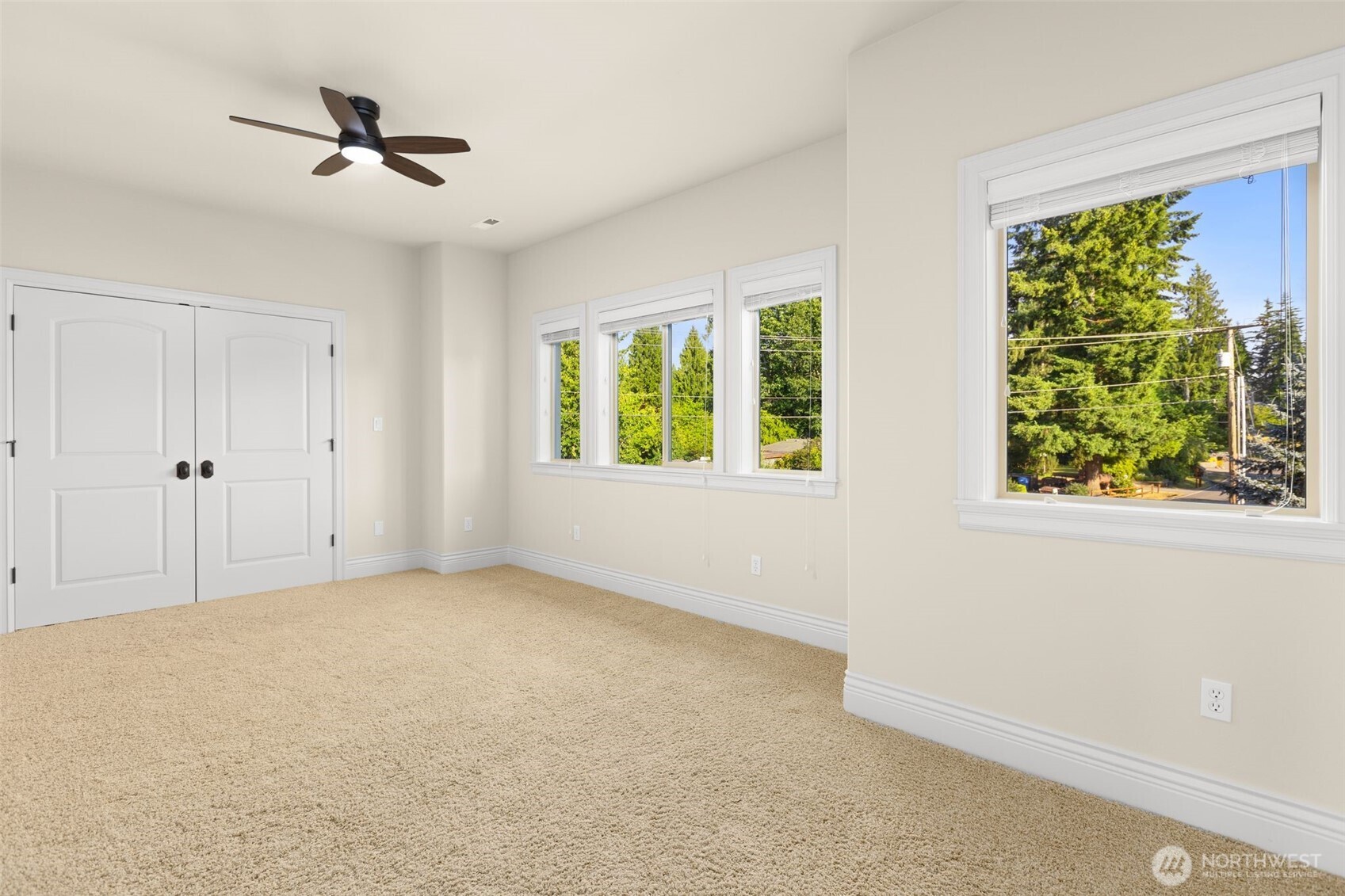 21125 Church Lake Drive Property Photo 26