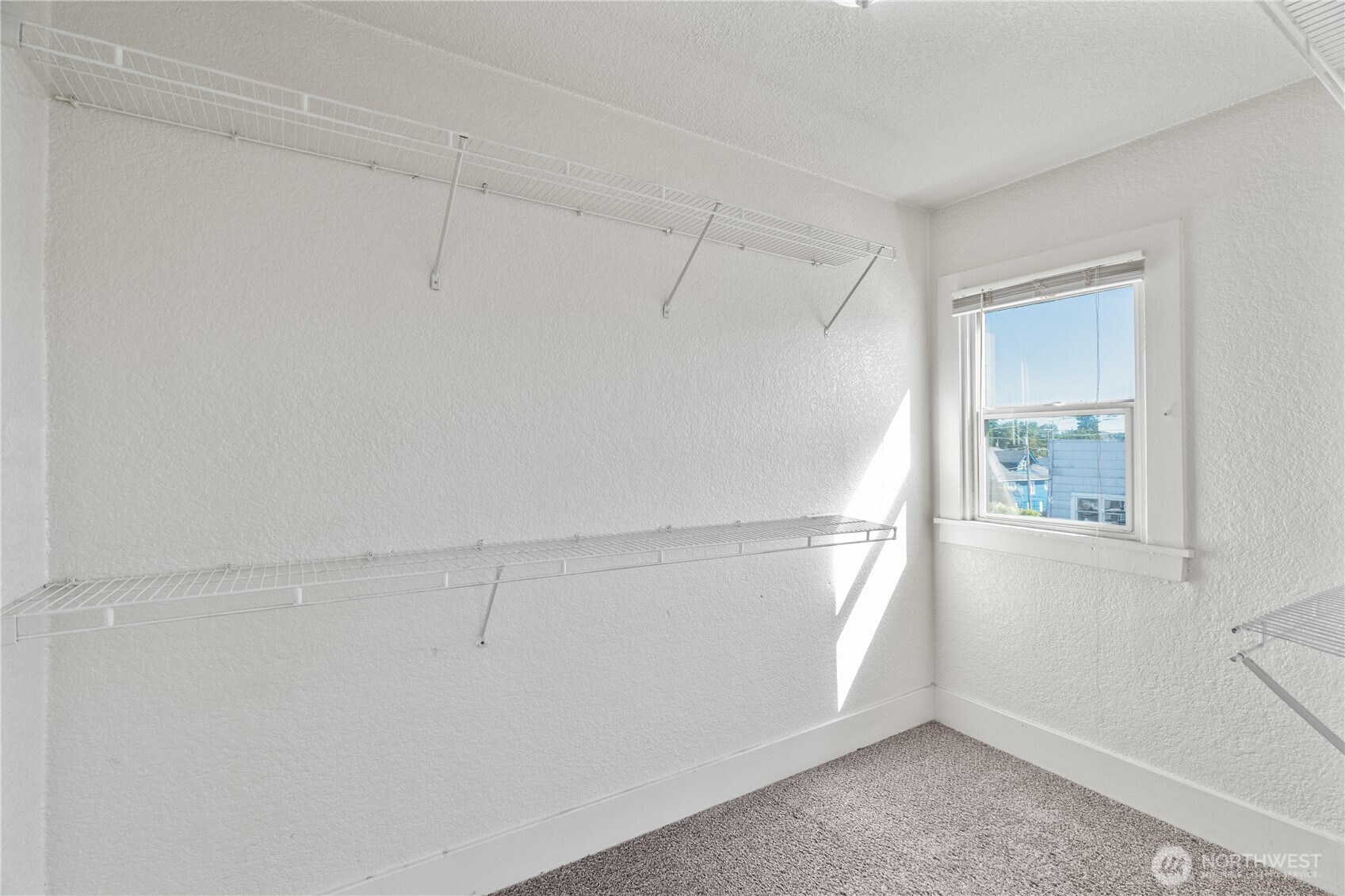 201 N F Street Property Photo 12