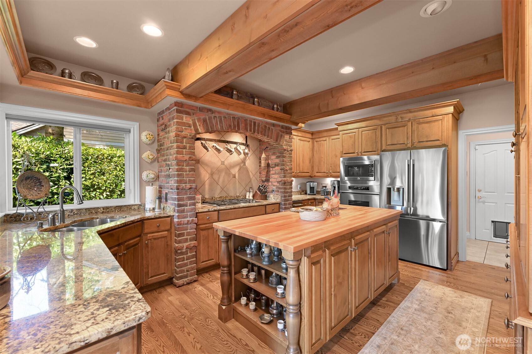 8607 Great Horned Owl Lane Property Photo 11