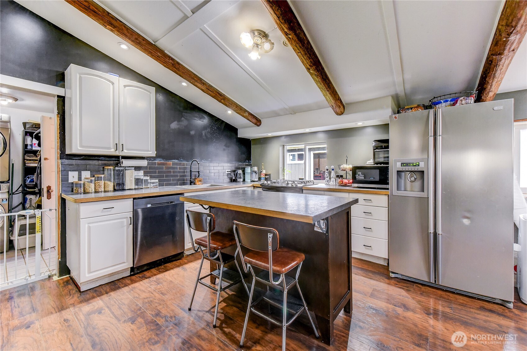112 Cascade Avenue Property Photo 18