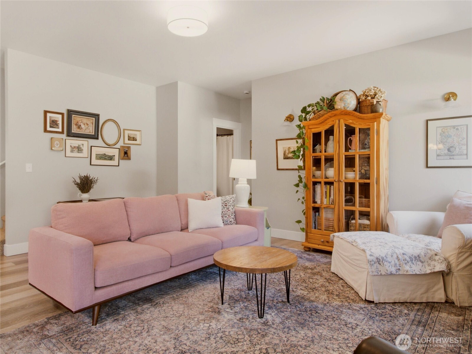 507 B Minnesota Street Property Photo 8