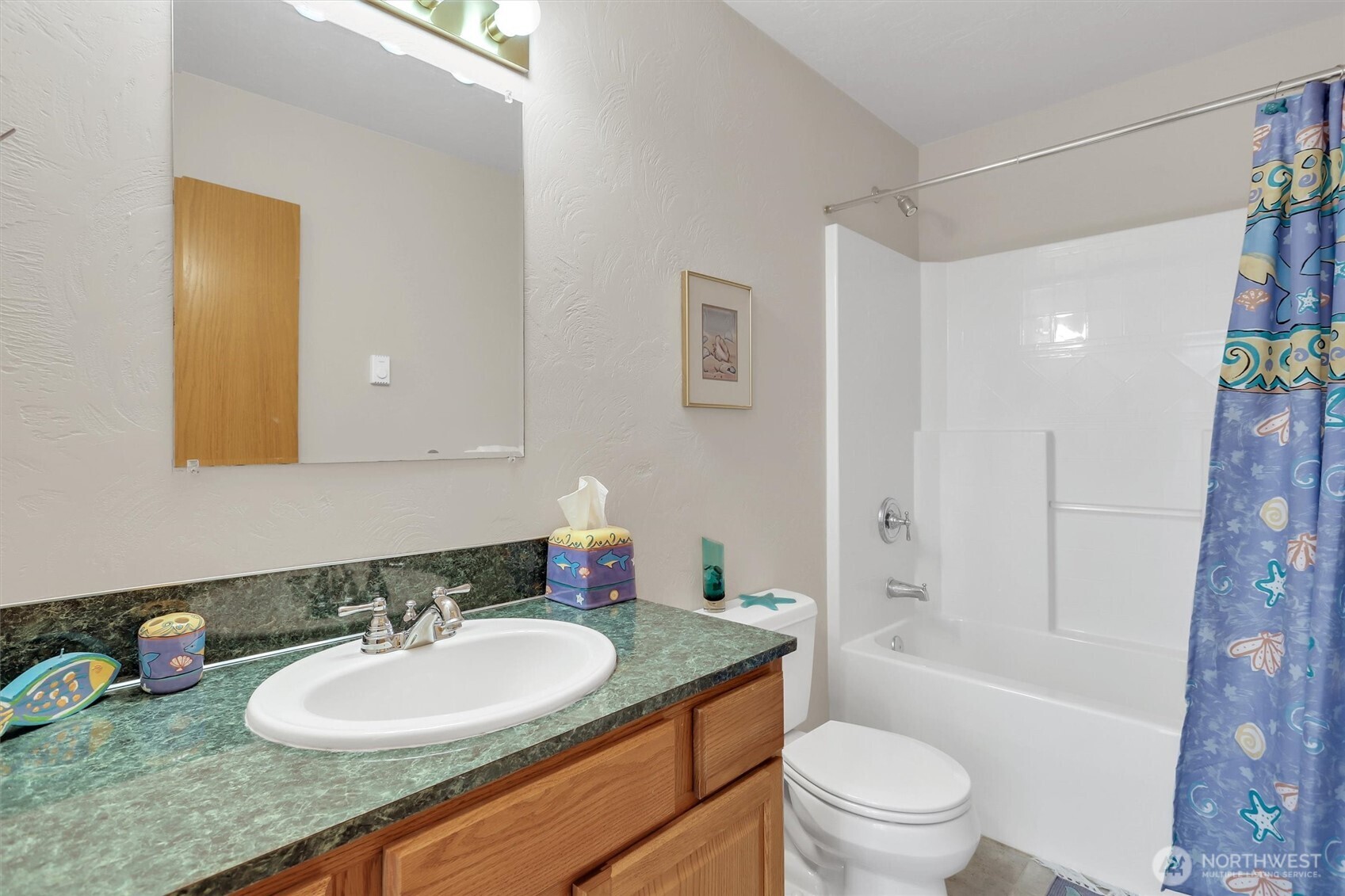 730 E North Bay Road Property Photo 17