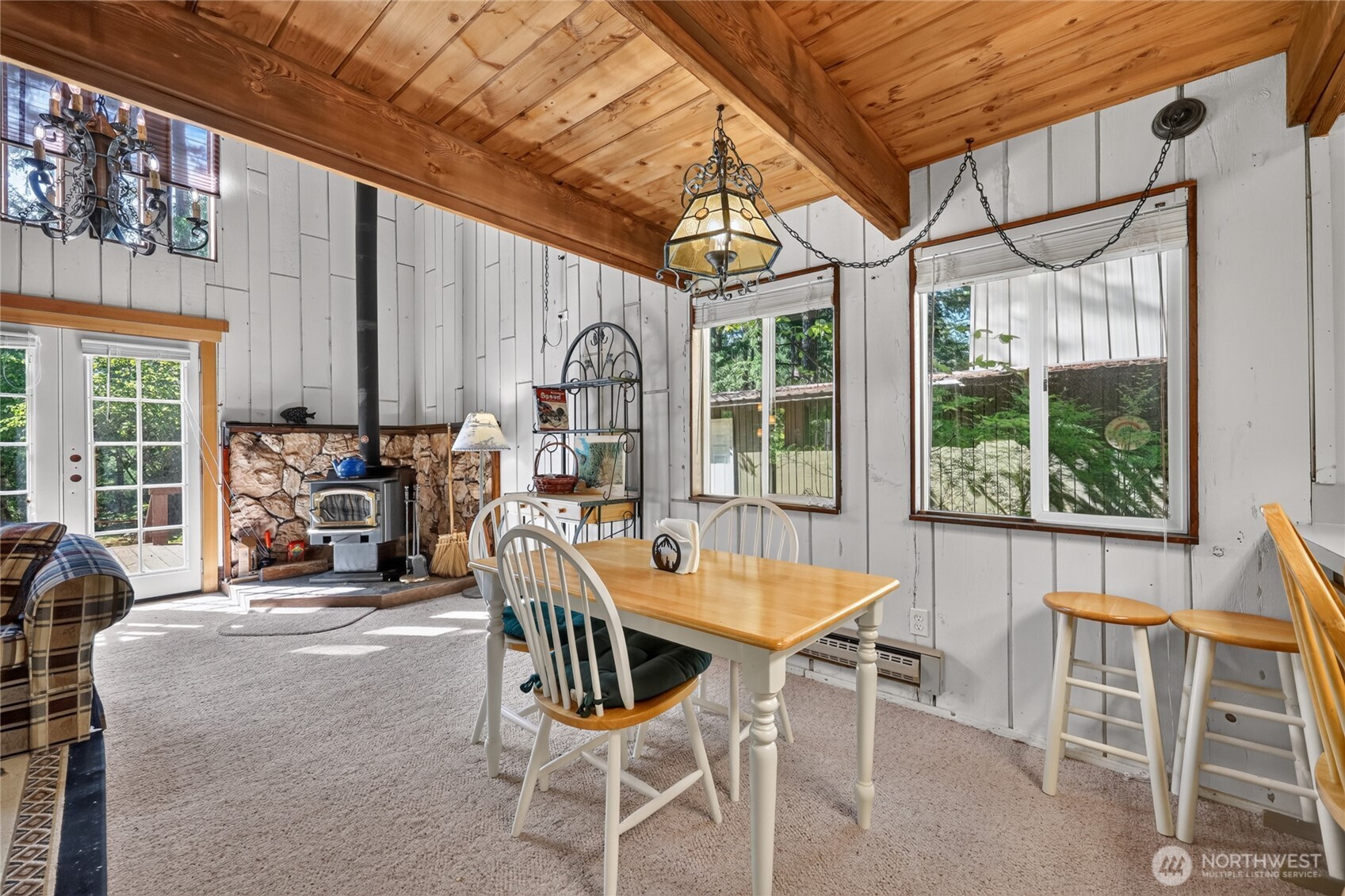 101 Cascade Drive Property Photo 14