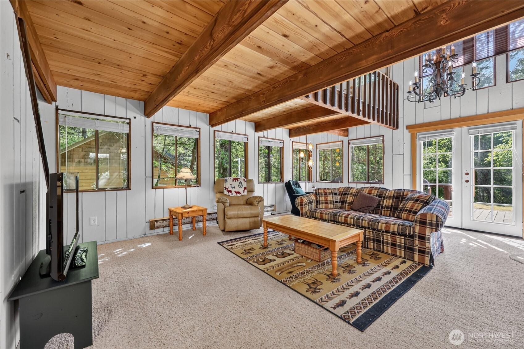 101 Cascade Drive Property Photo 17