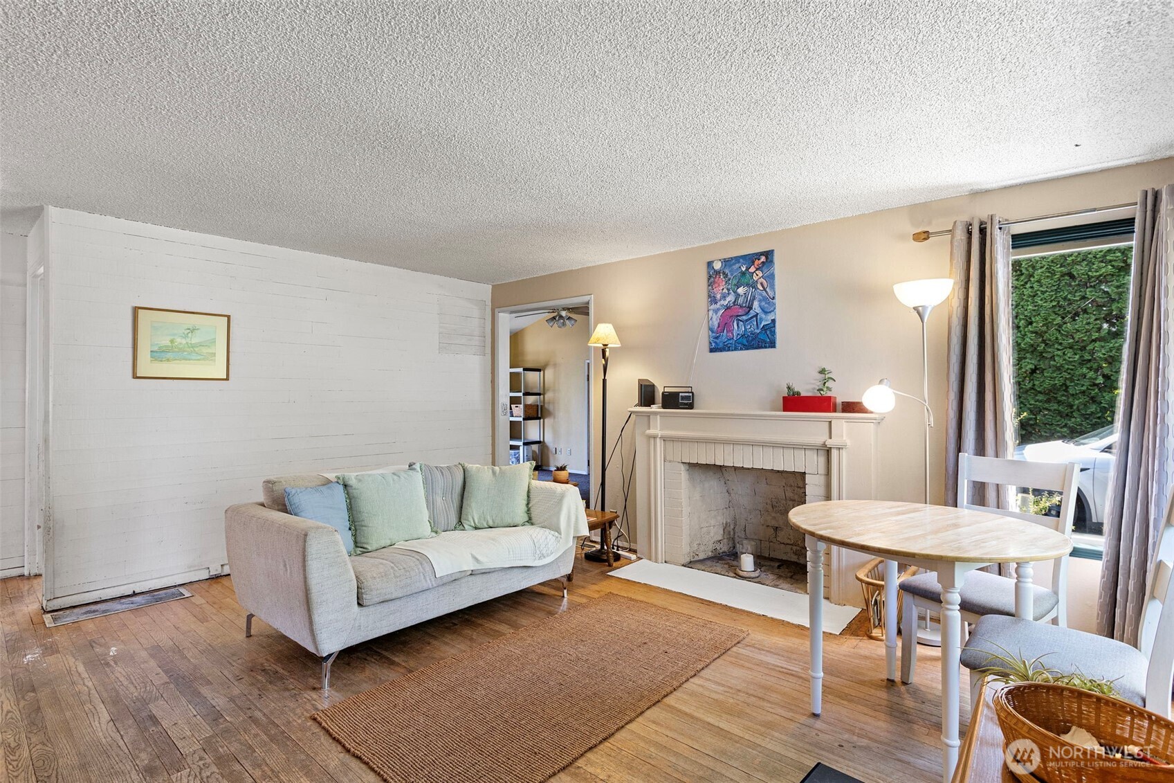 18042 10th Avenue Property Photo 3