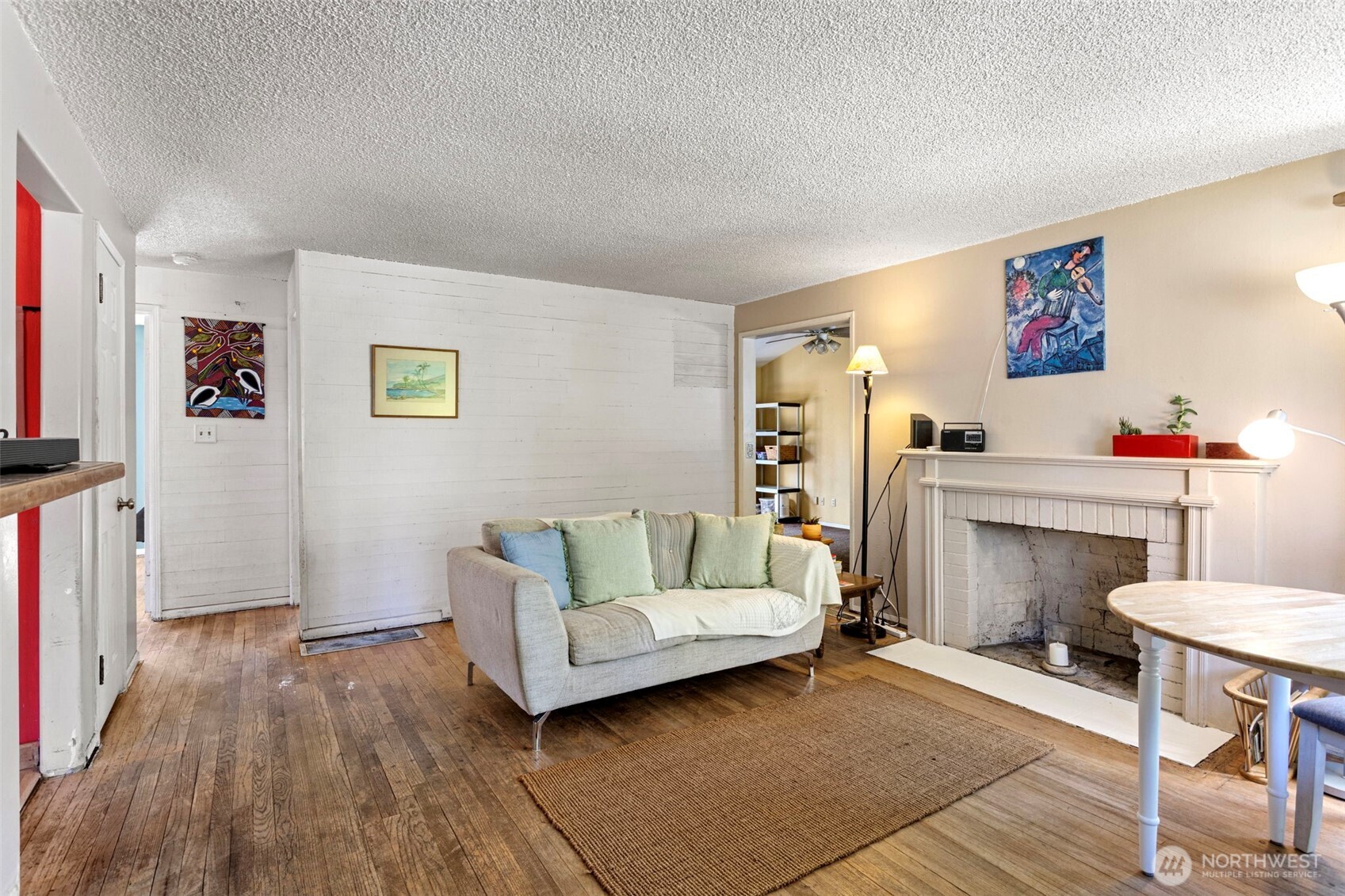 18042 10th Avenue Property Photo 4