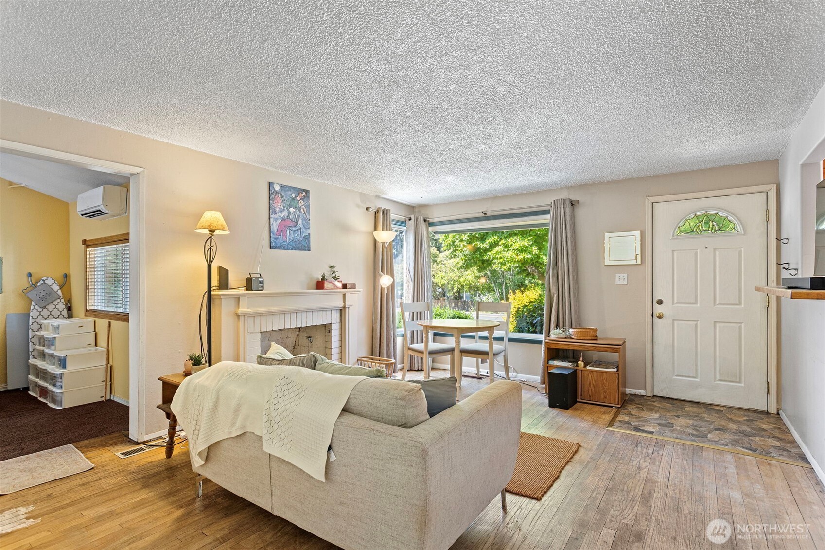 18042 10th Avenue Property Photo 7
