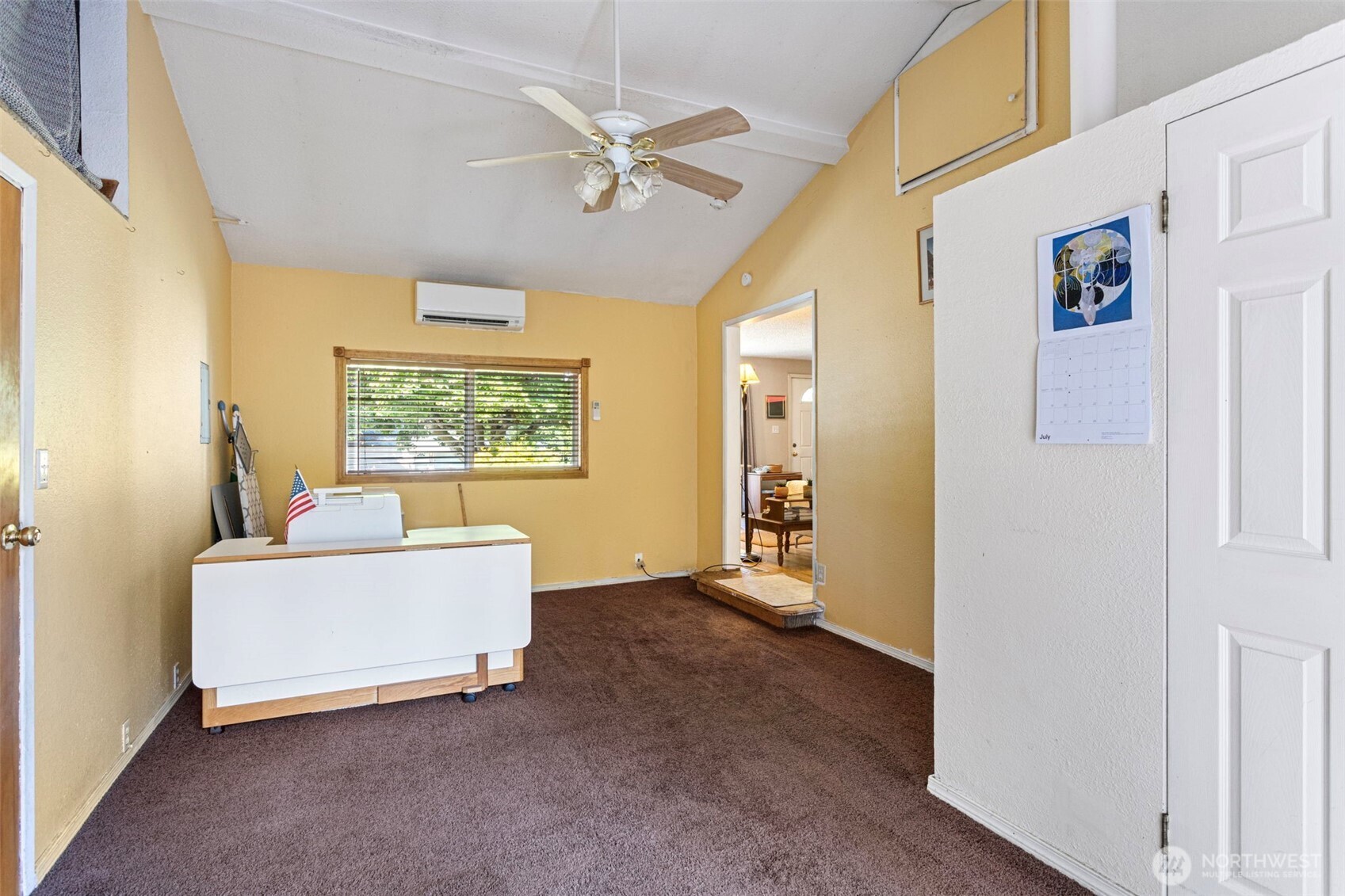 18042 10th Avenue Property Photo 16