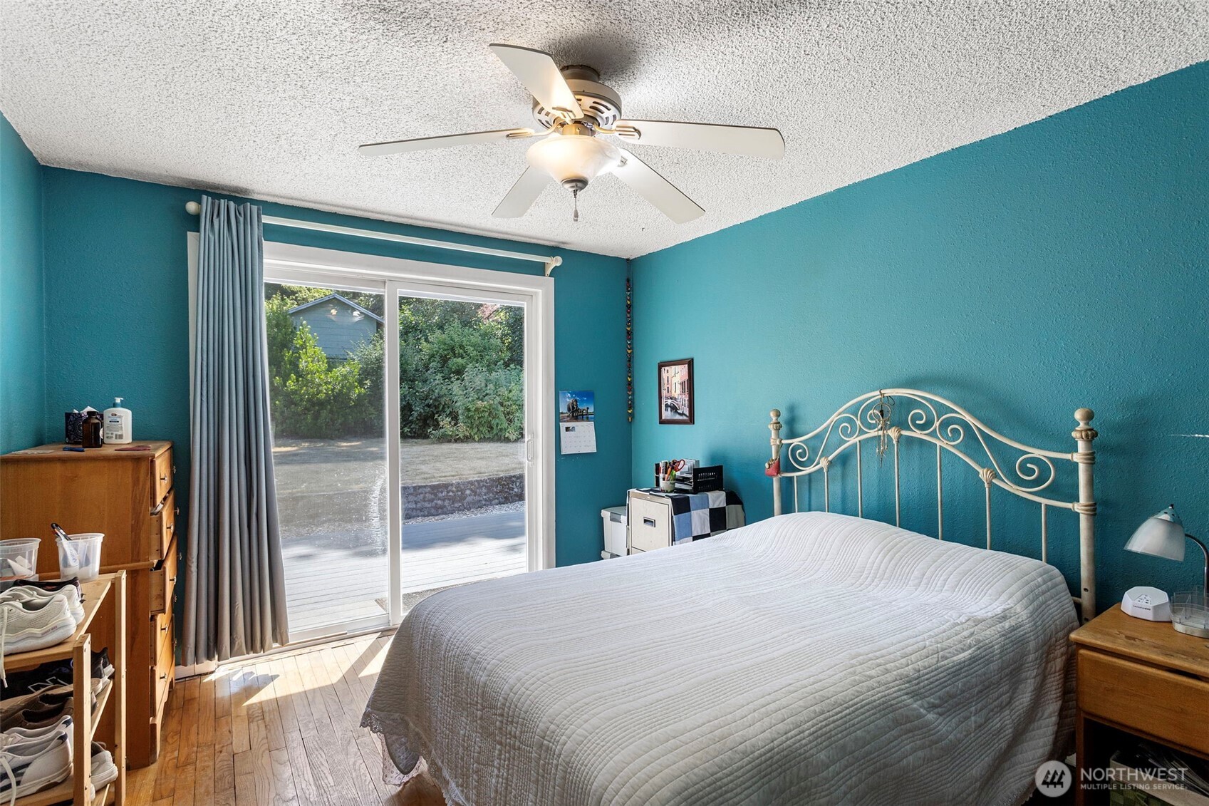 18042 10th Avenue Property Photo 17