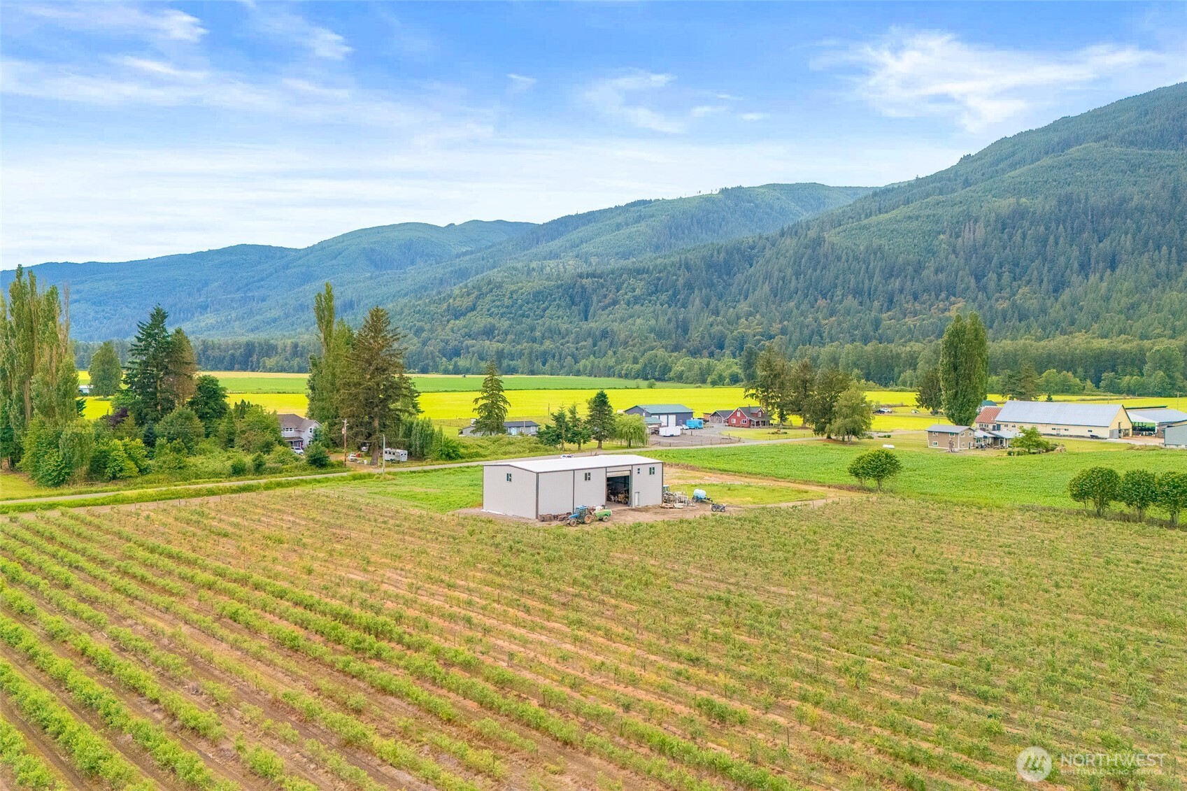 5210 Strand Property Photo 3