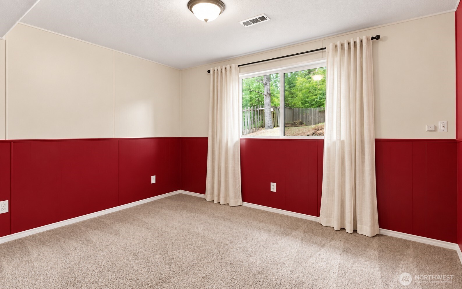 7910 Husky Way Property Photo 19