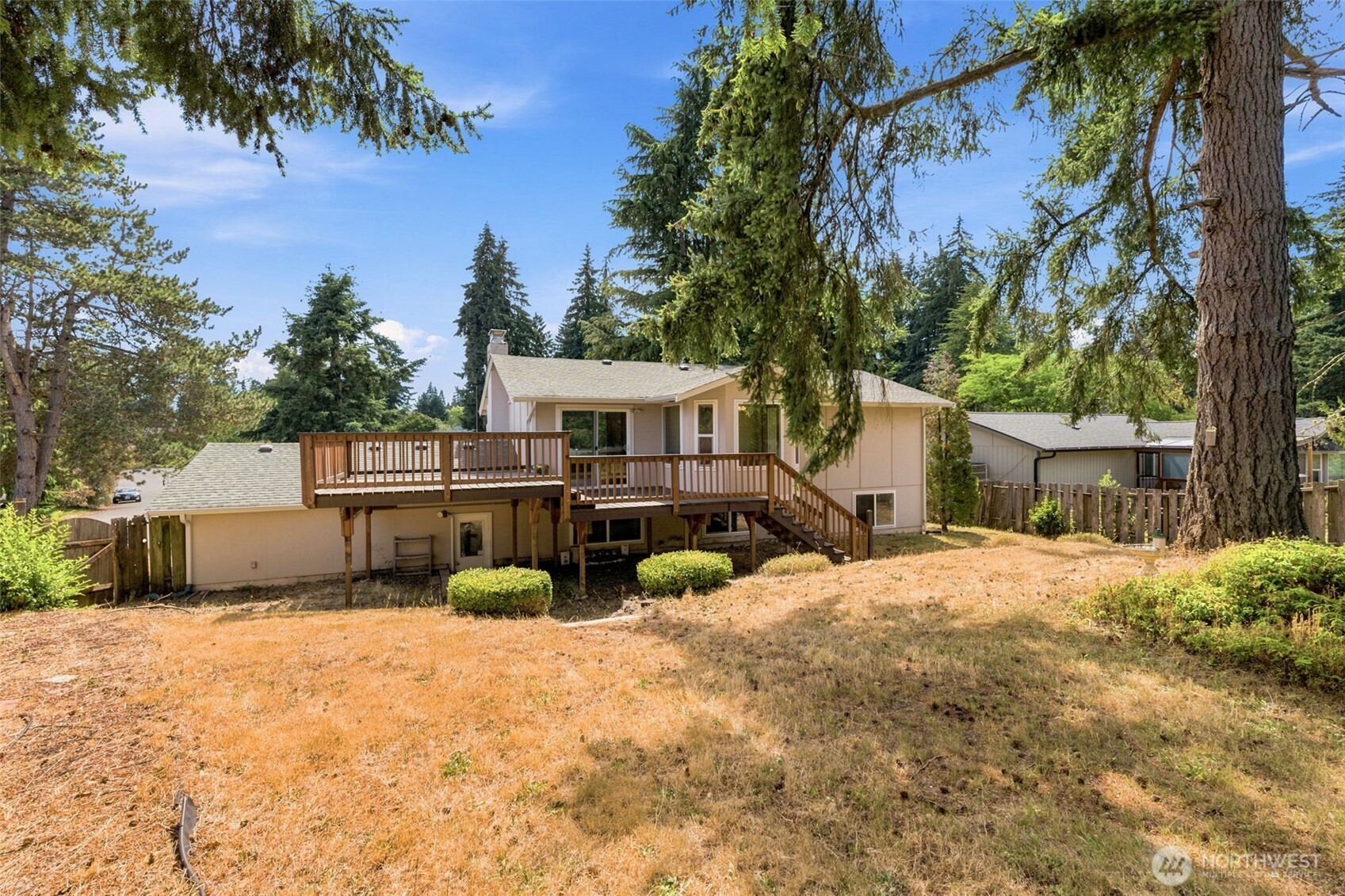 7910 Husky Way Property Photo 33