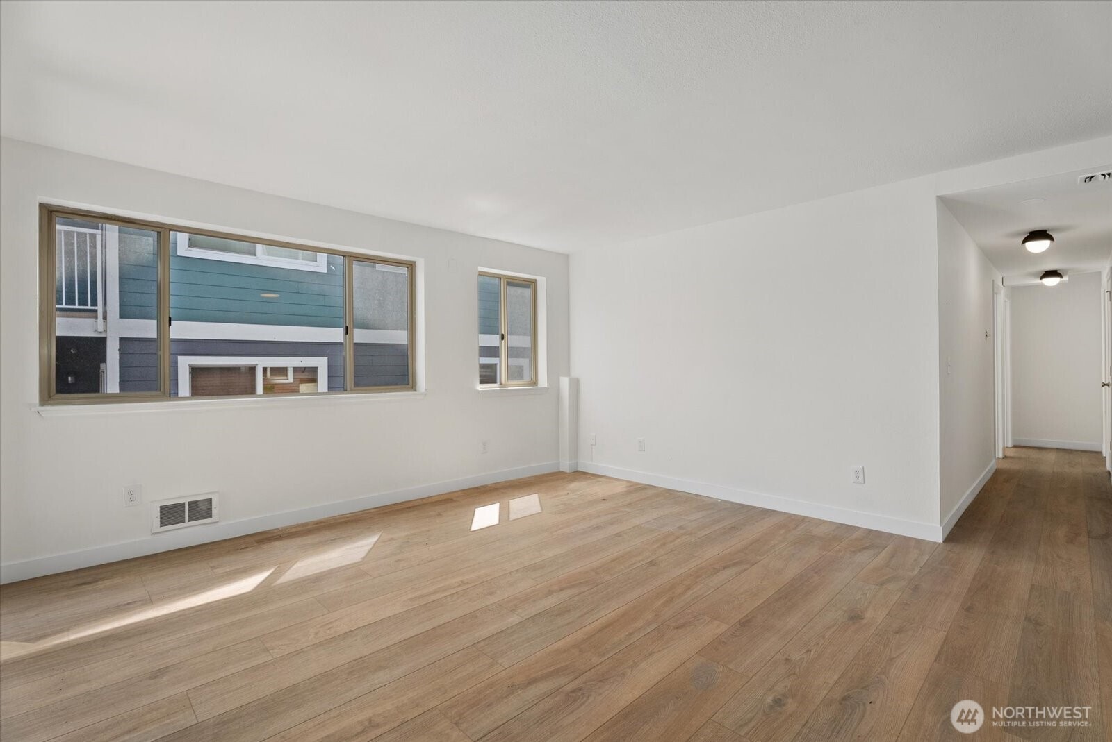 216 Broadway 3 Property Photo 3